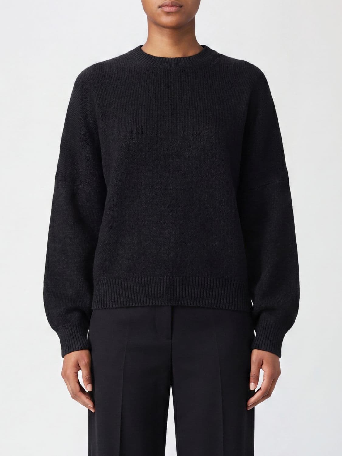 Khaite Crew-Neck Pure Cashmere Jumper with Ribbed Trims