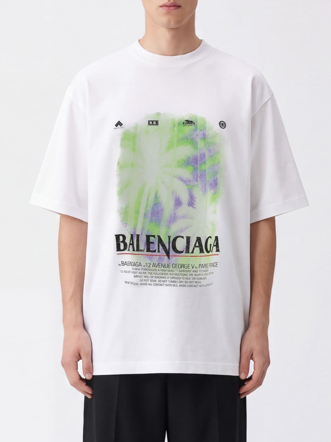 Balenciaga Relaxed Fit Cotton T-Shirt with Graphic Logo Print