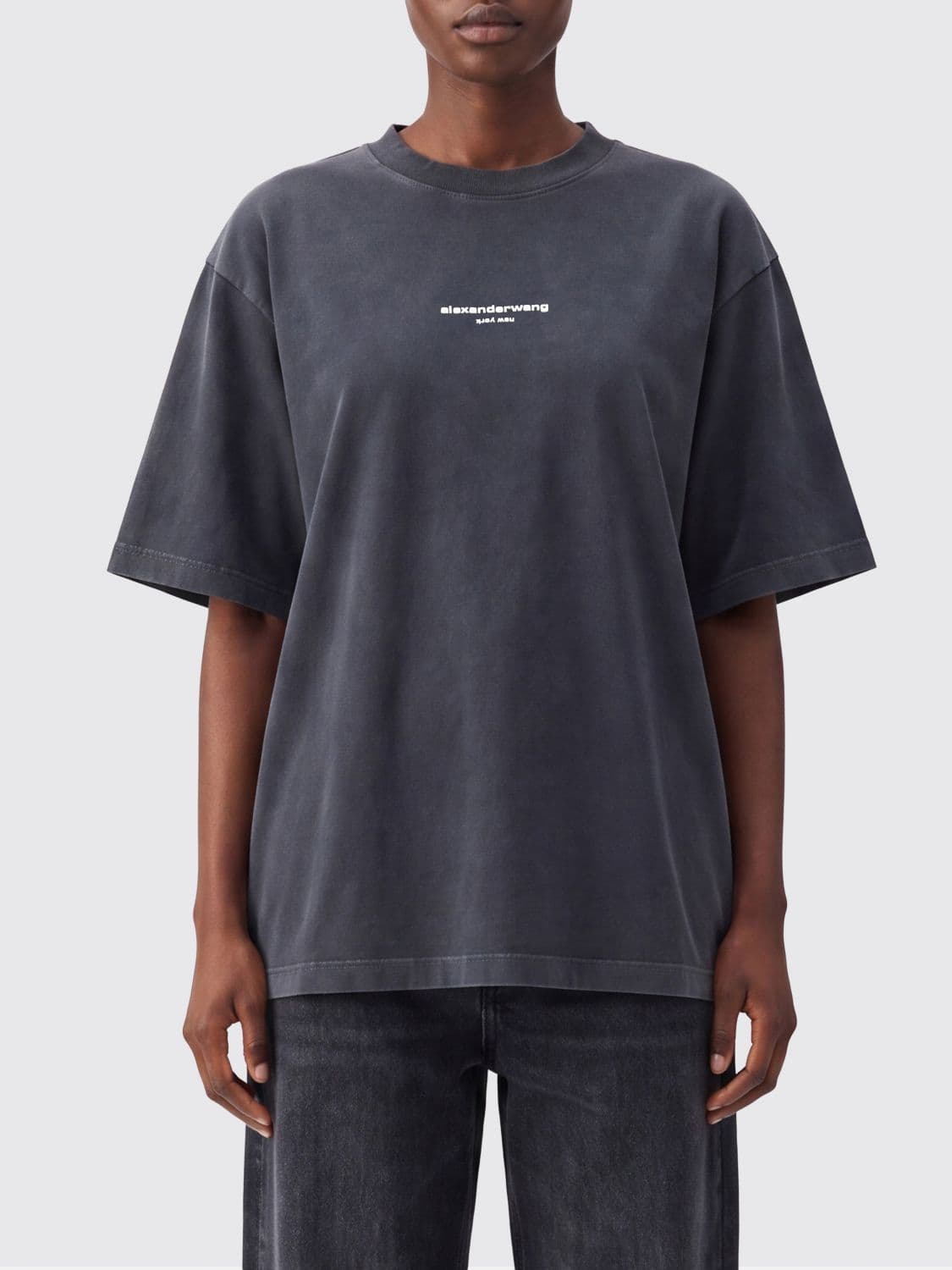 Alexander Wang Relaxed Fit Cotton T-Shirt with Contrast Logo · M