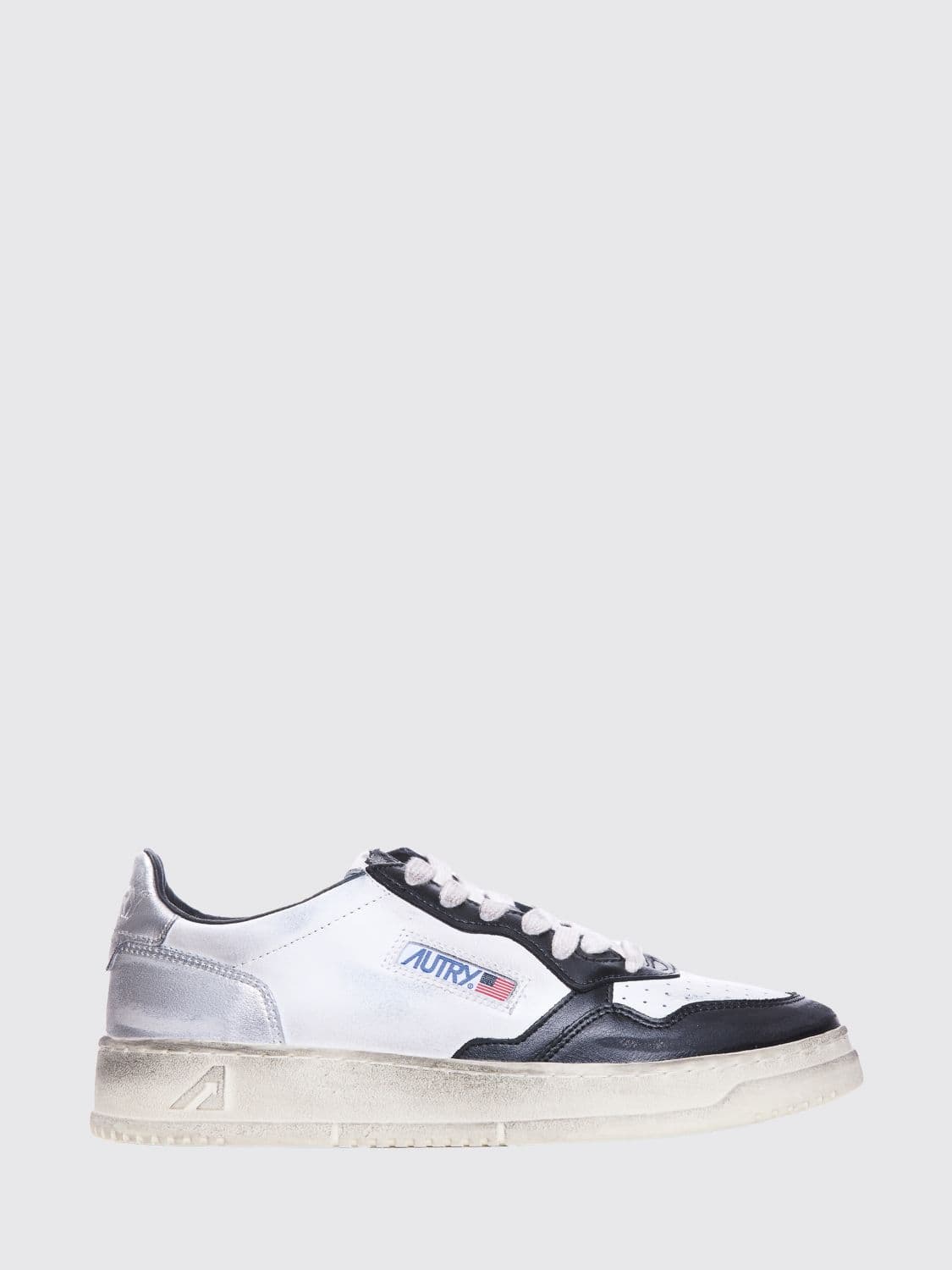 Autry Medalist Low Super Vintage Calfskin Sneakers with Worn Effect