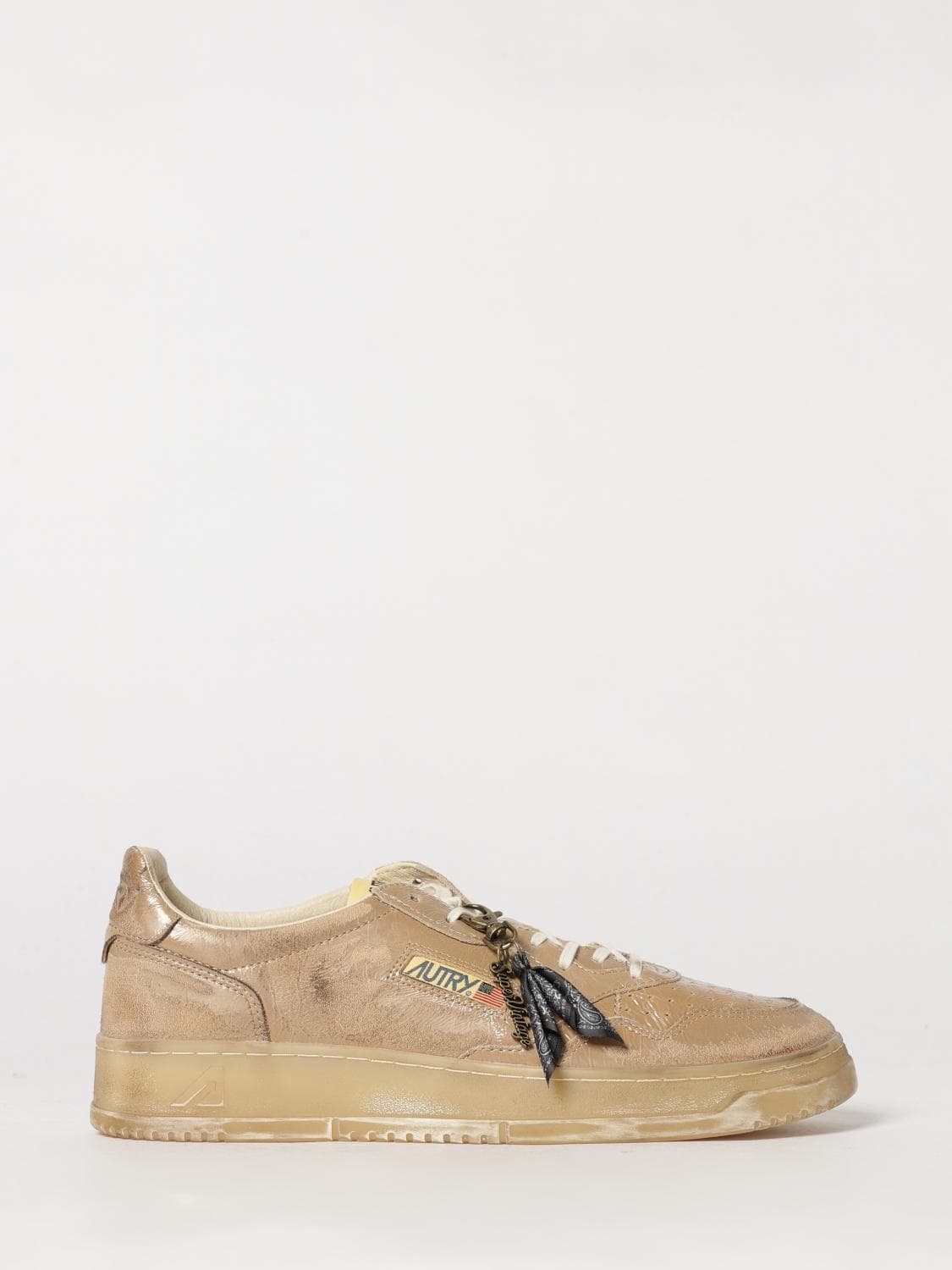 Autry Medalist Low Super Vintage Patent Leather Sneakers with Worn Effect