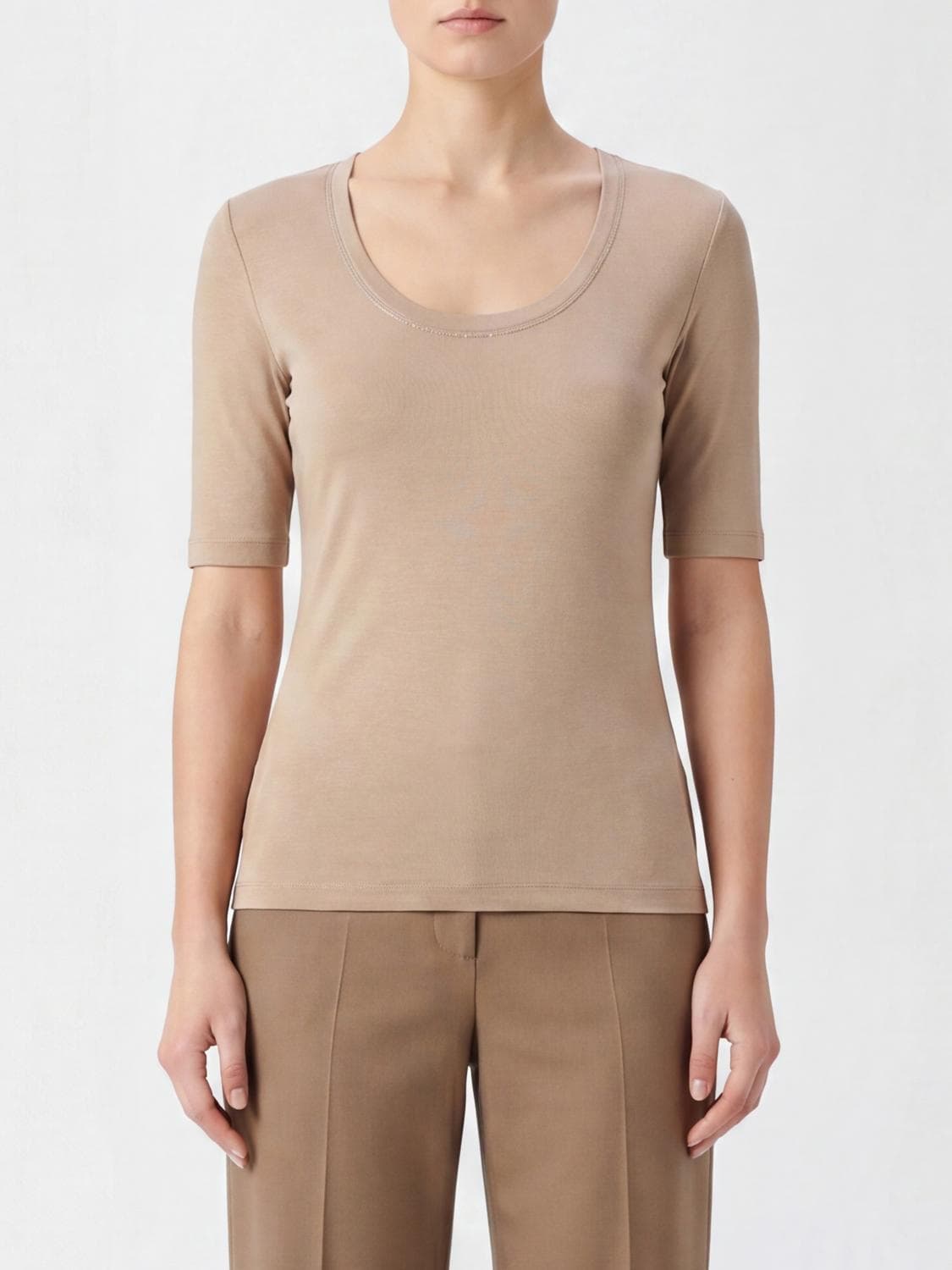 Fabiana Filippi Slim Fit Short-Sleeved T-shirt in Cotton with a Crew Neck