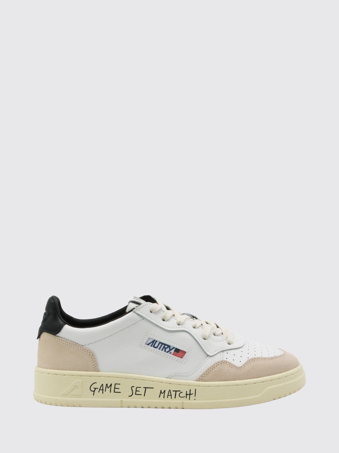 Autry Medalist Low Sneakers in Leather and Suede with a Bicolor Design