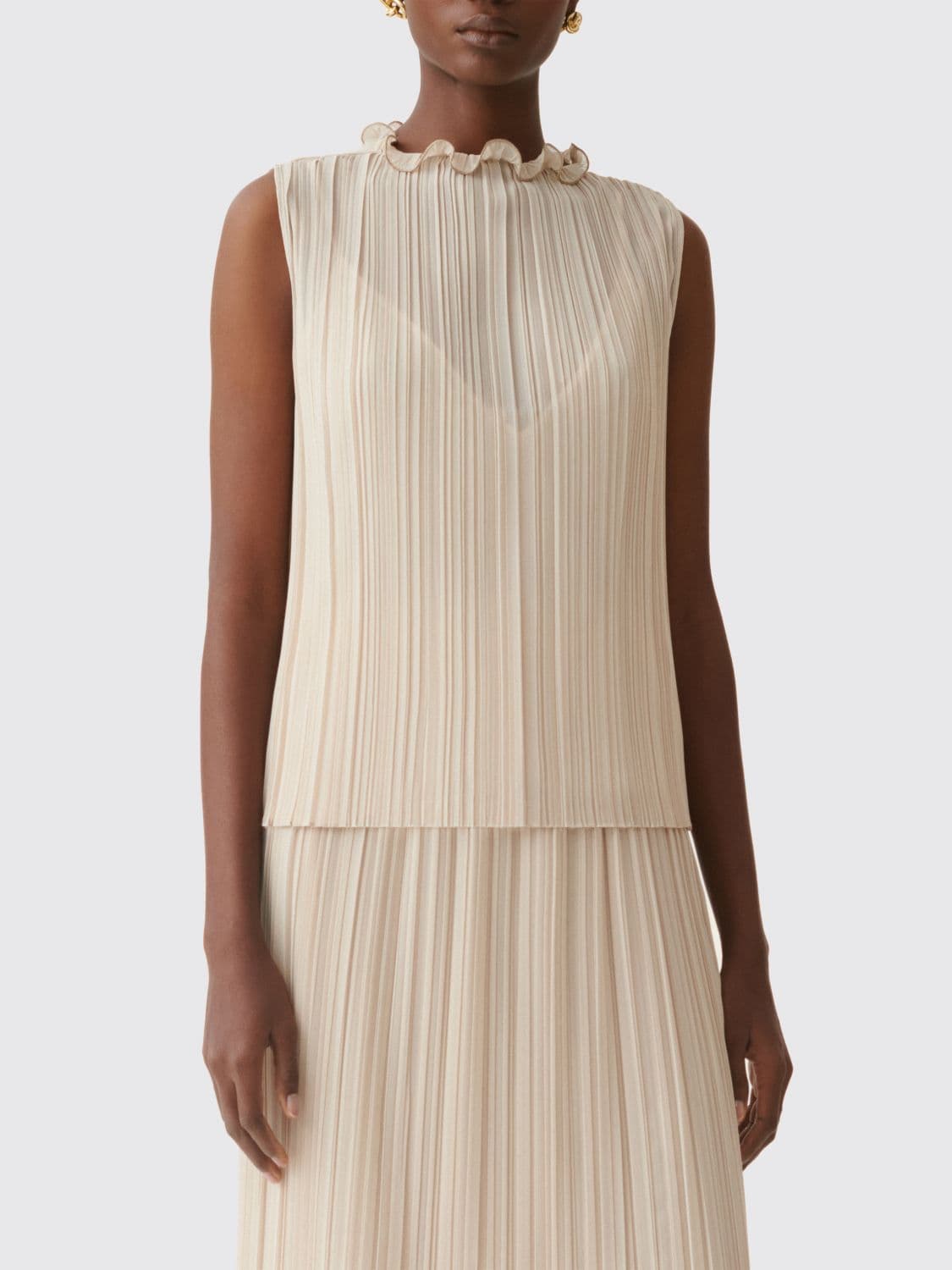 Fabiana Filippi Sleeveless Pleated Blouse with Elegant Ruffle Collar