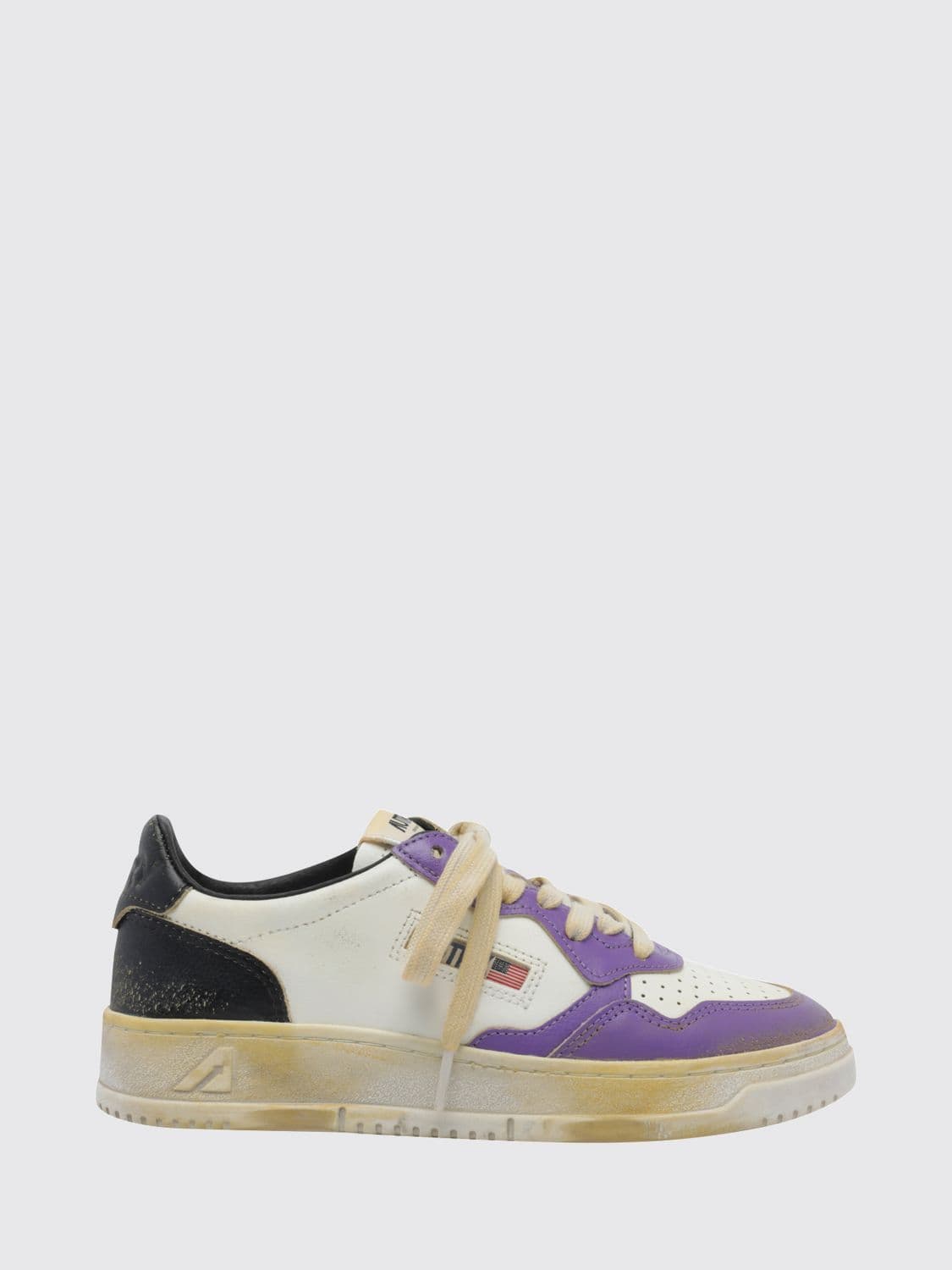 Autry Medalist Low Super Vintage Bicolour Leather Trainers with Worn Effect