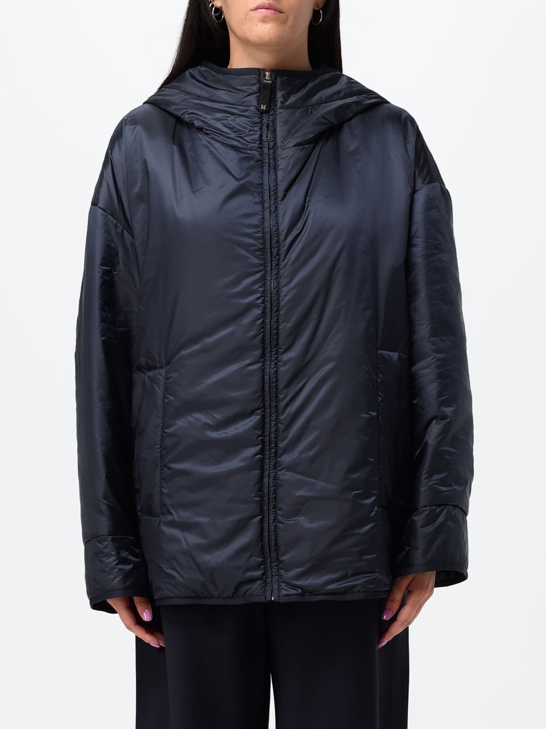Max Mara The Cube Waterproof Short Puffer Jacket with Hood and Zip Closure