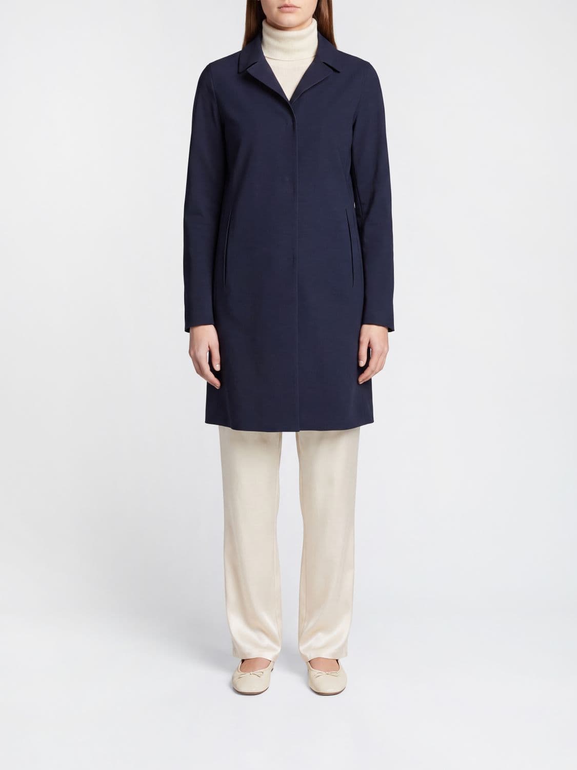 Herno Knee-Length Single-Breasted Coat in Stretch Technical Fabric · 44