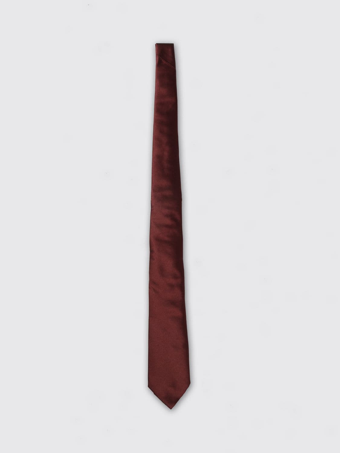 Dolce & Gabbana Classic Tie in Pure Bordeaux Silk with Logo Loop · OS