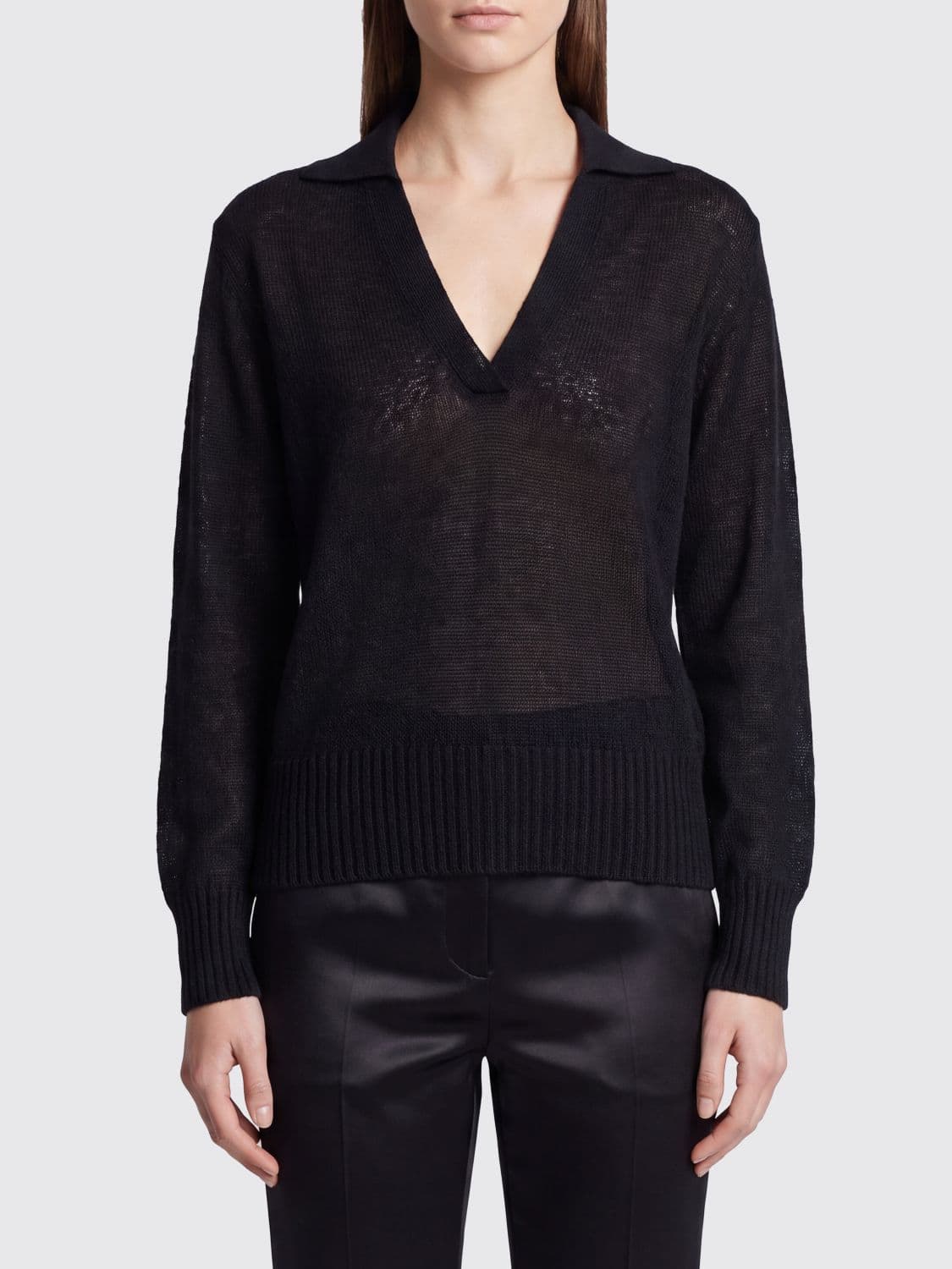 Tom Ford V-Neck Jumper in Cashmere and Silk Blend with Long Sleeves