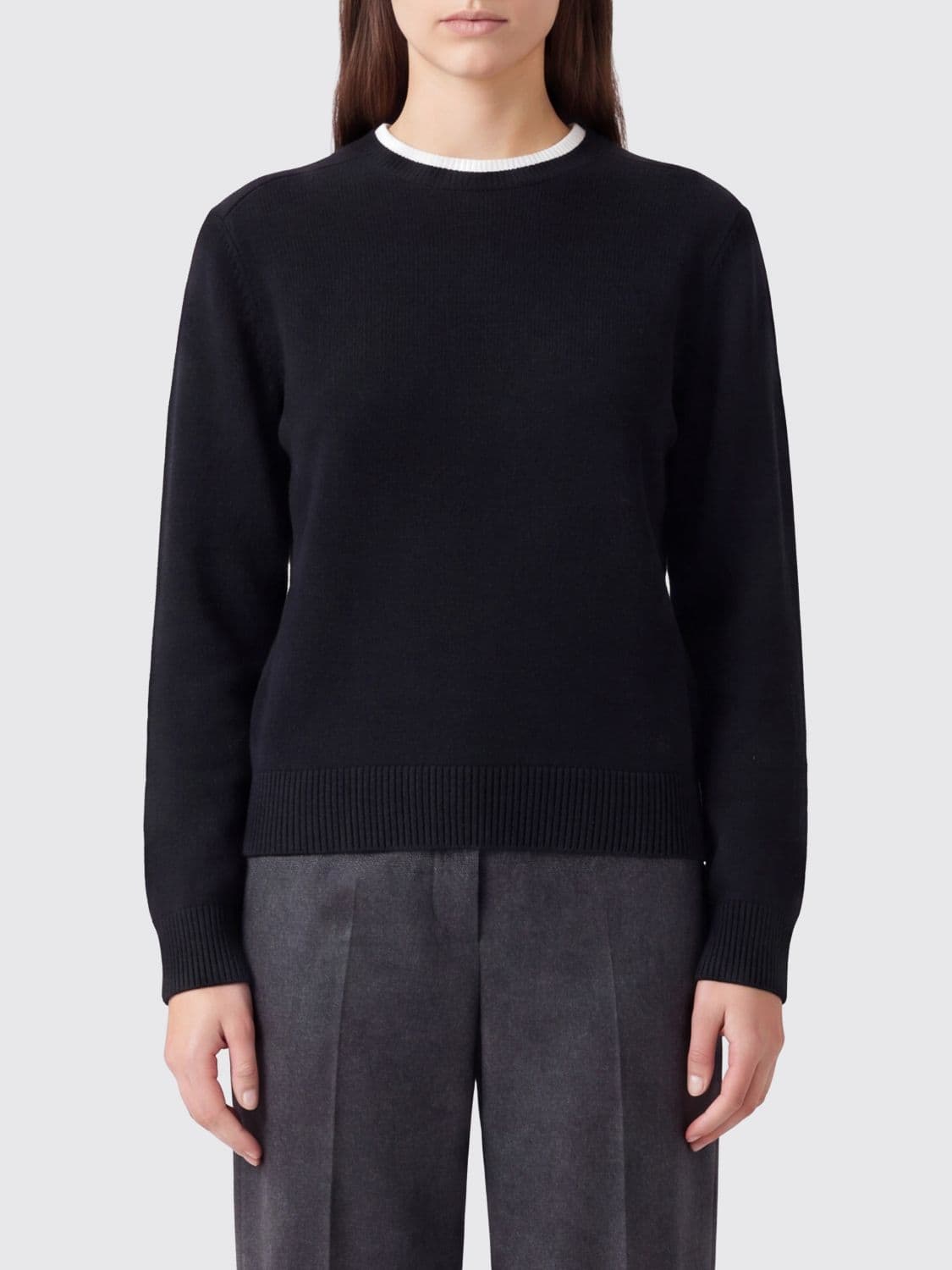 Loulou De Saison Otis Slim Fit Crewneck Jumper in Pure Cashmere