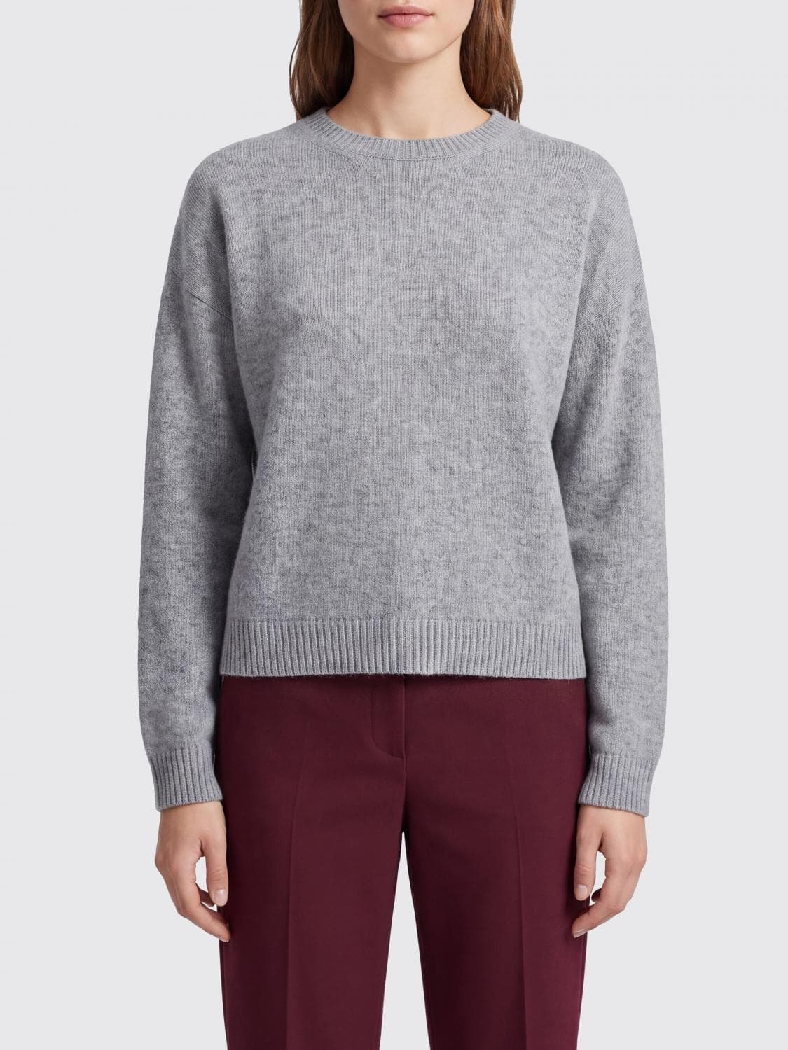 Fabiana Filippi Crewneck Jumper in Pure Cashmere with Ribbed Trims