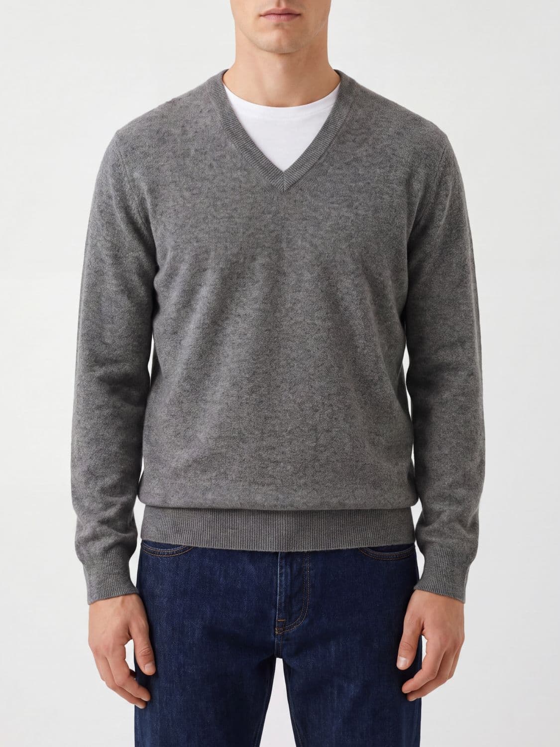 Brunello Cucinelli Pure Cashmere V-Neck Jumper with Ribbed Trims