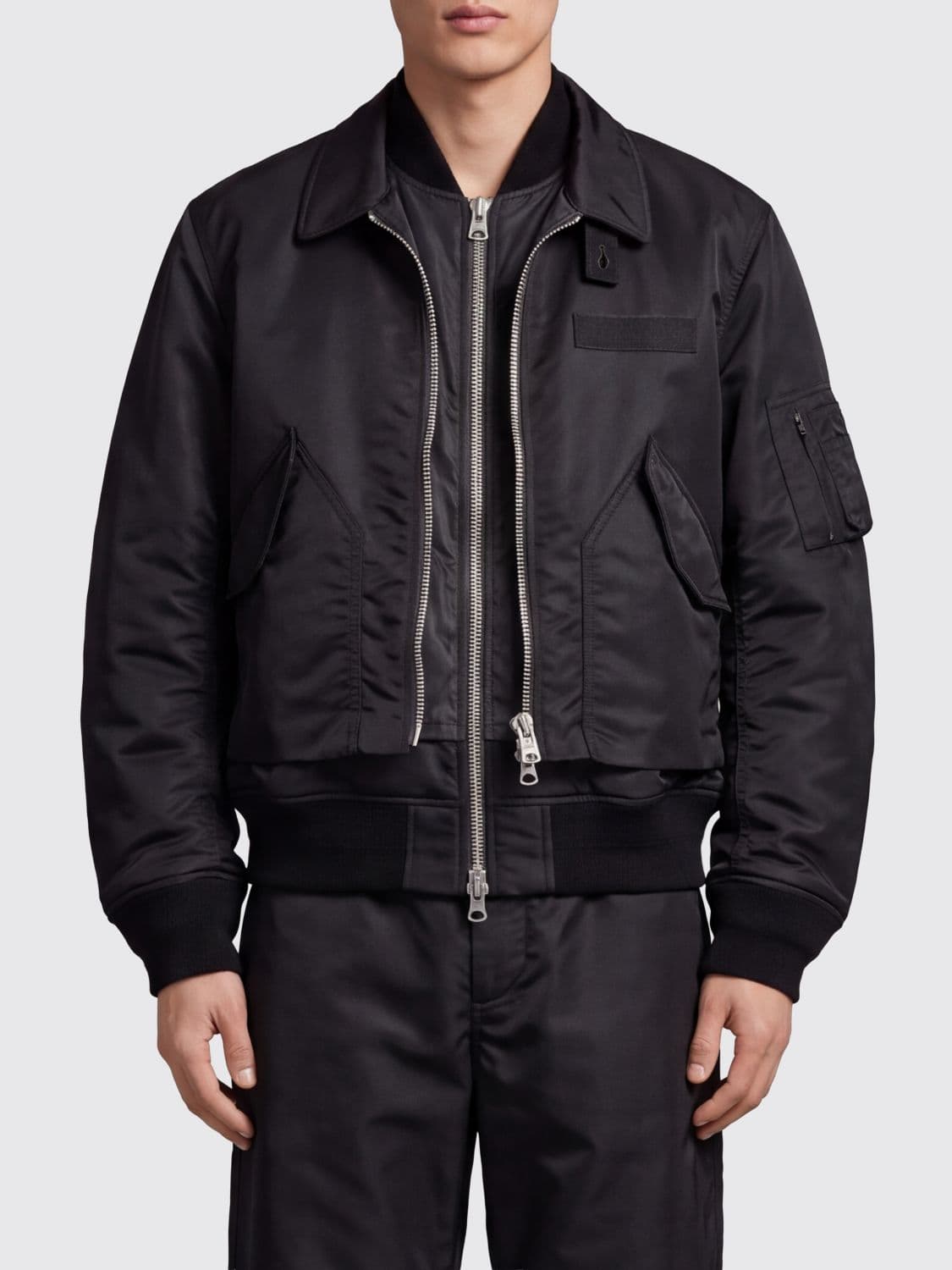 Sacai Windproof Nylon and Cotton Bomber Jacket with Classic Collar and Flap Pockets