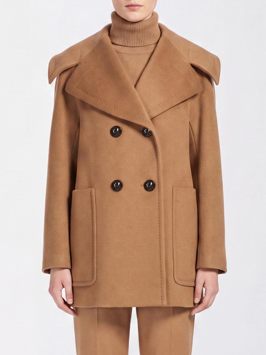 Max Mara Double-Breasted Short Coat in 100% Cashmere with Patch Pockets