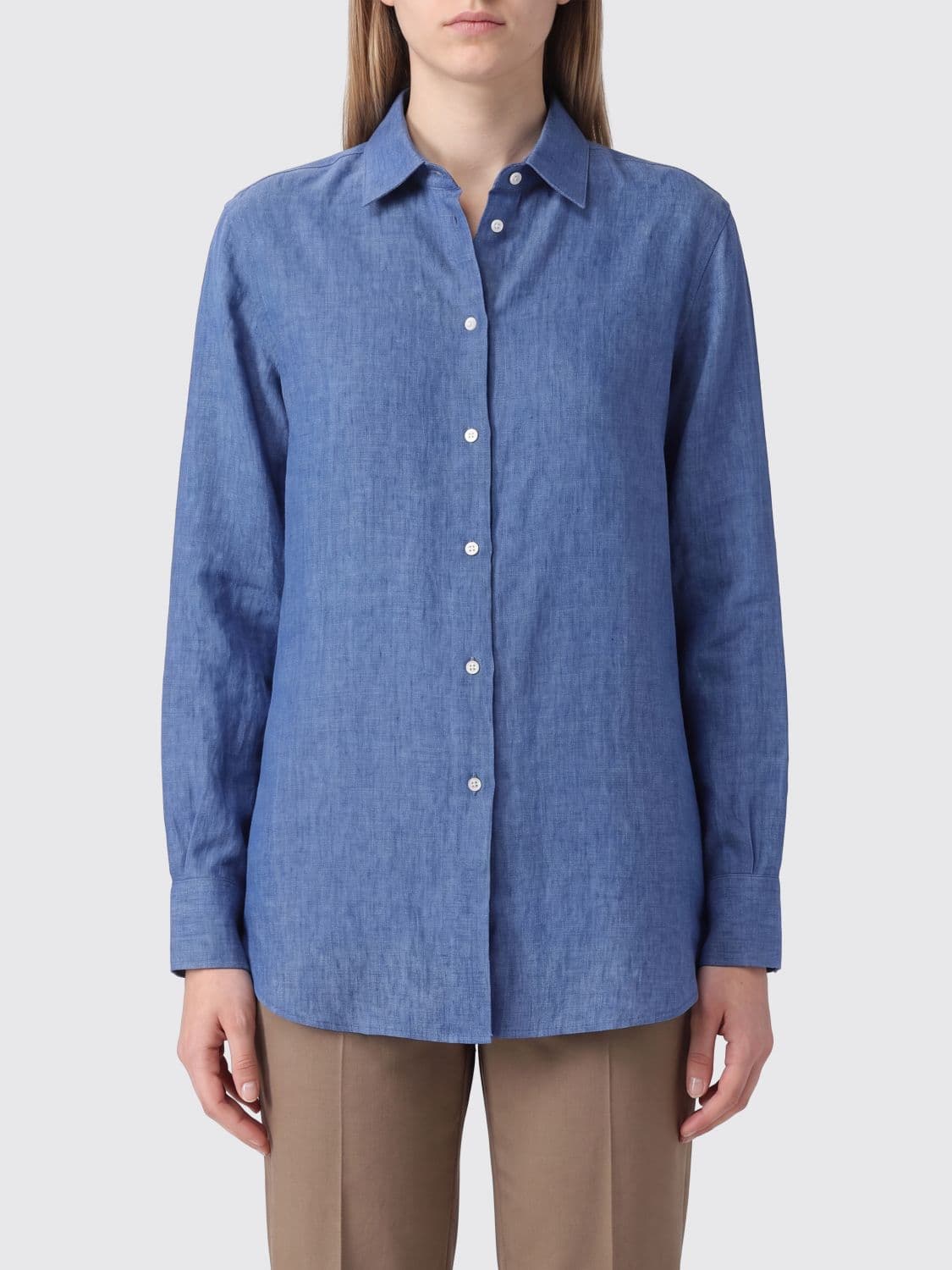 Rohe Long-Sleeved Linen Shirt with Classic Collar and Curved Hem