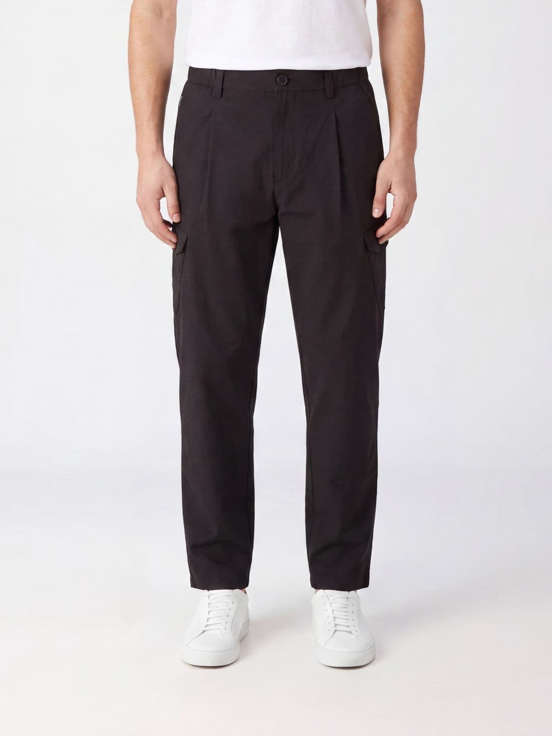Herno Technical Fabric Cargo Trousers with Multiple Pockets and Belt Loops