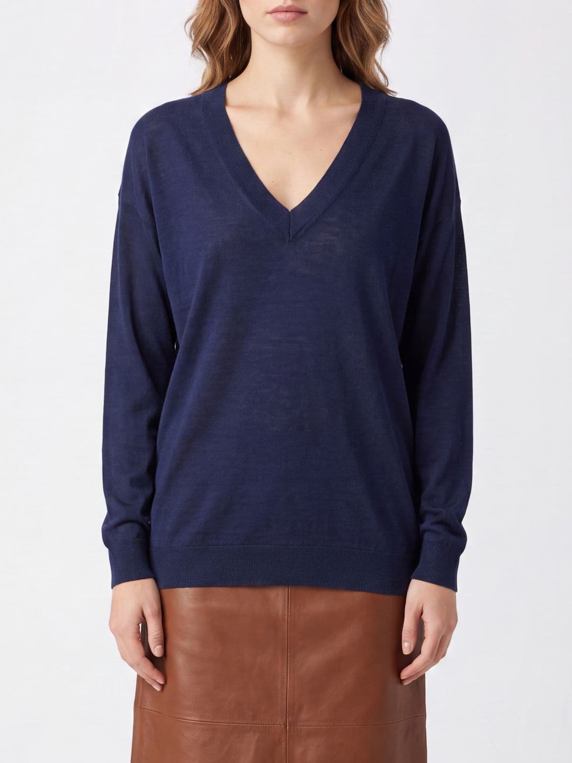 Parosh V-Neck Jumper P. A.R. O.S. H. in a Wool, Silk and Cashmere Blend · S