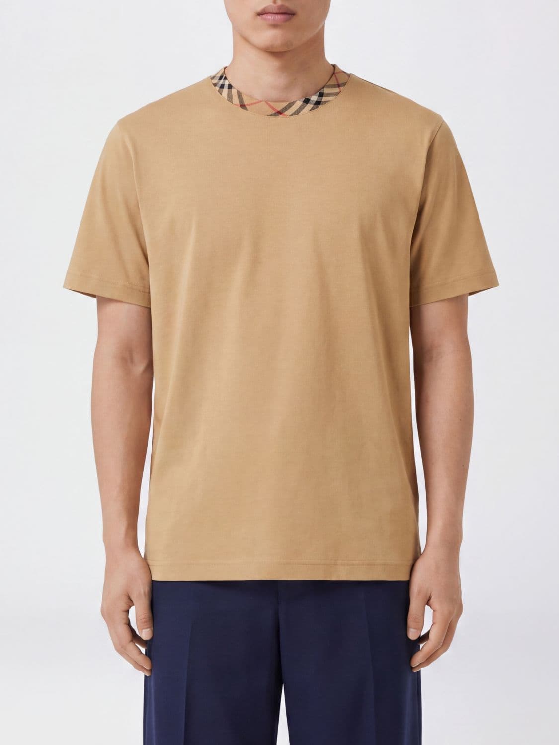 Burberry Pure Cotton Crew Neck T-Shirt with Short Sleeves and Straight Hem