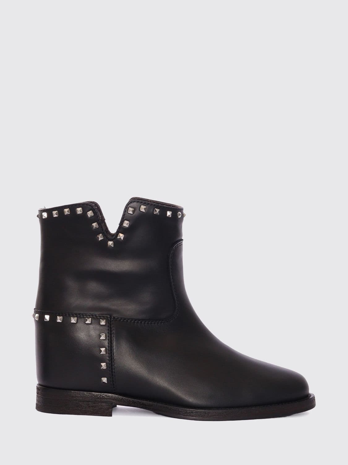 Via Roma 15 Studded and Embroidered Leather Ankle Boots with Low Heel