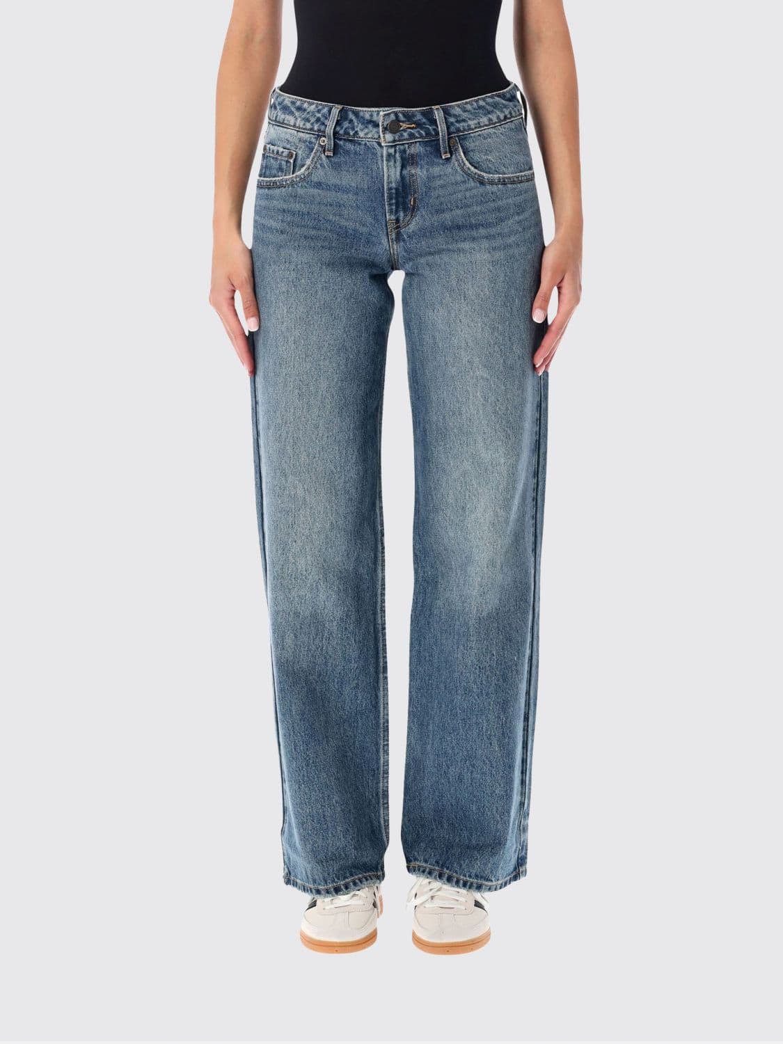 Levi's Flora Low-Rise Straight-Leg Jeans in Cotton Denim