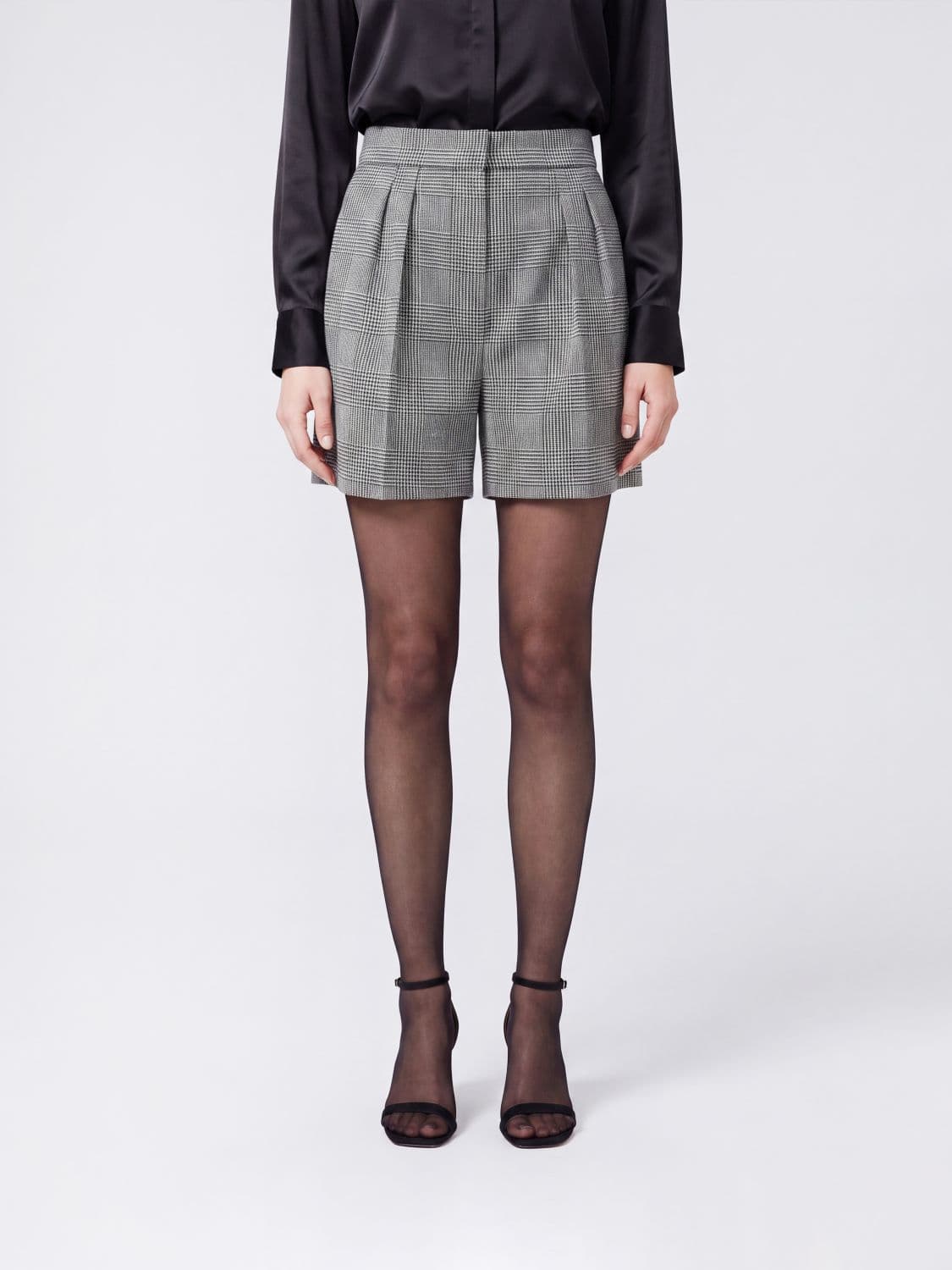 Max Mara Tailored Prince of Wales Check Shorts in Pure Virgin Wool