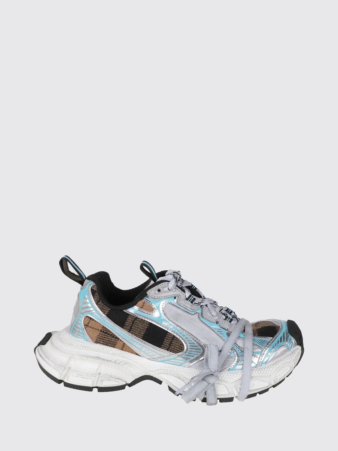Balenciaga 3XL Sneakers in Technical Fabric with Chunky Sole and Worn-Out Effect