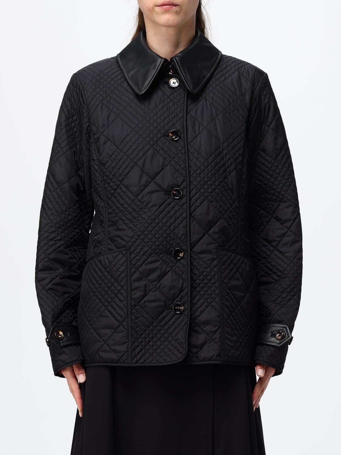 Burberry Fernleigh Quilted Nylon Jacket with a Classic Collar and Patch Pockets