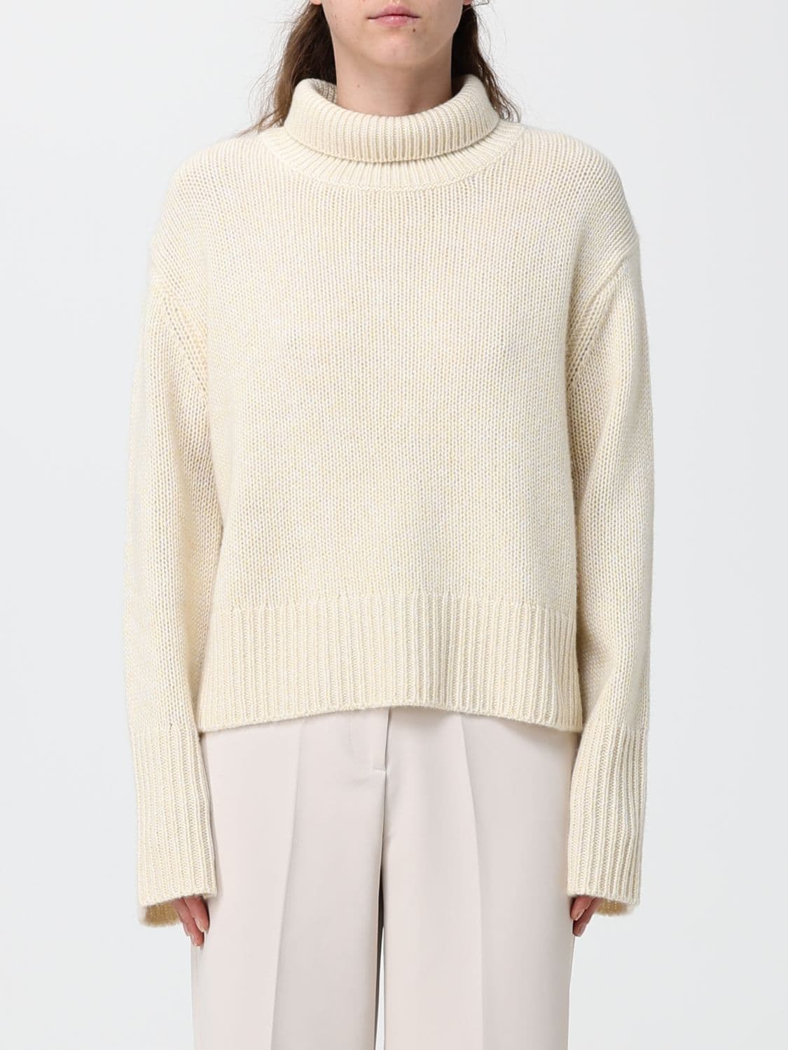 Lisa Yang 100% Cashmere Turtleneck Jumper with Dropped Shoulders