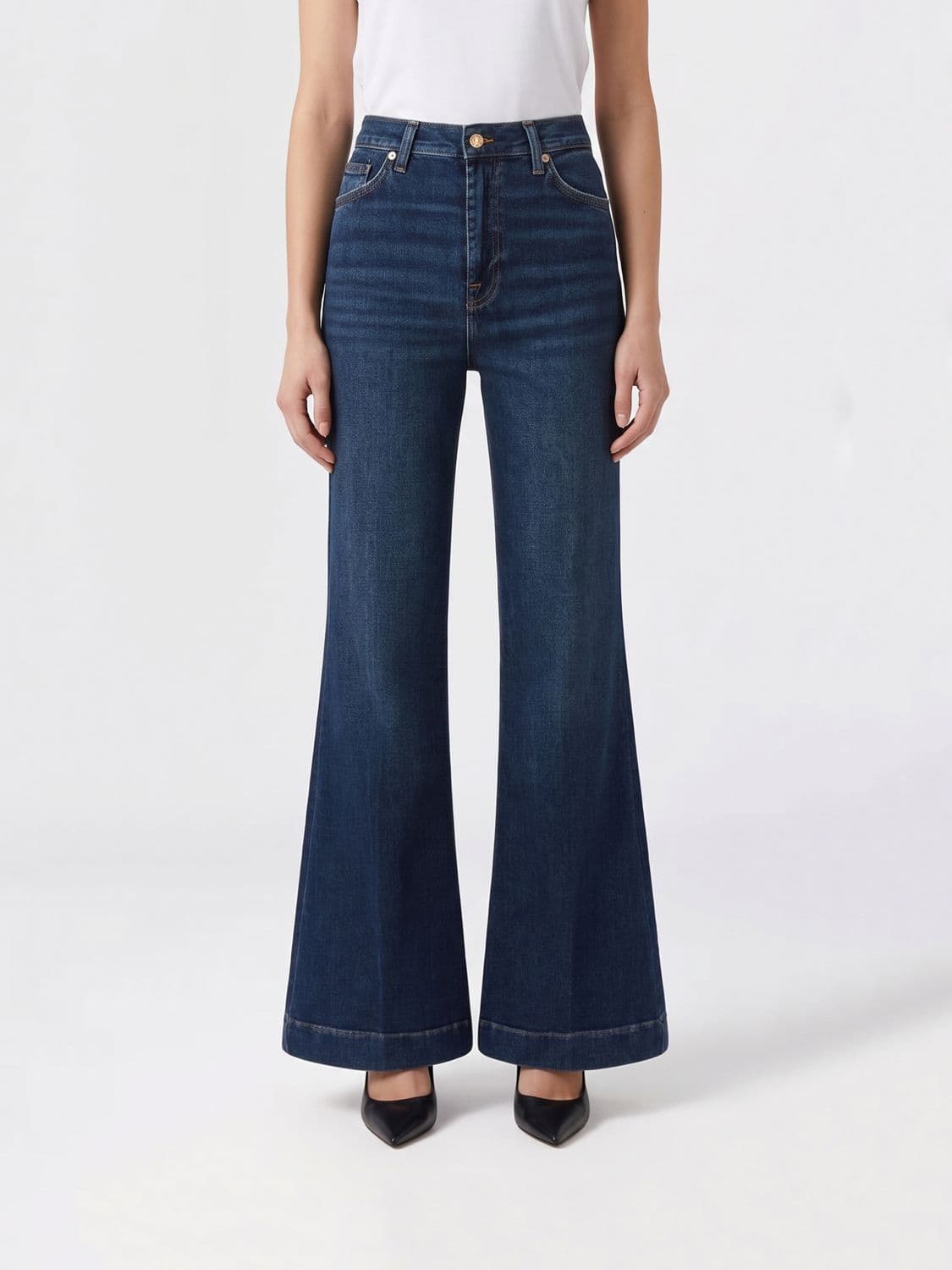 7 For All Mankind High-Waisted Flared Jeans in Five-Pocket Cotton Denim