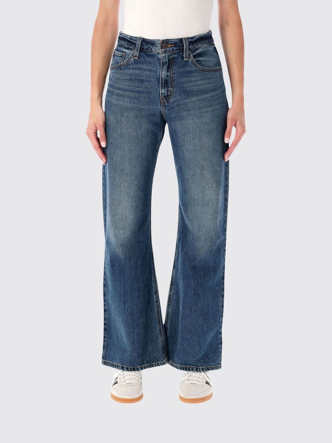 Levi's Mid-Rise Straight Tapered Jeans in Stretch Denim