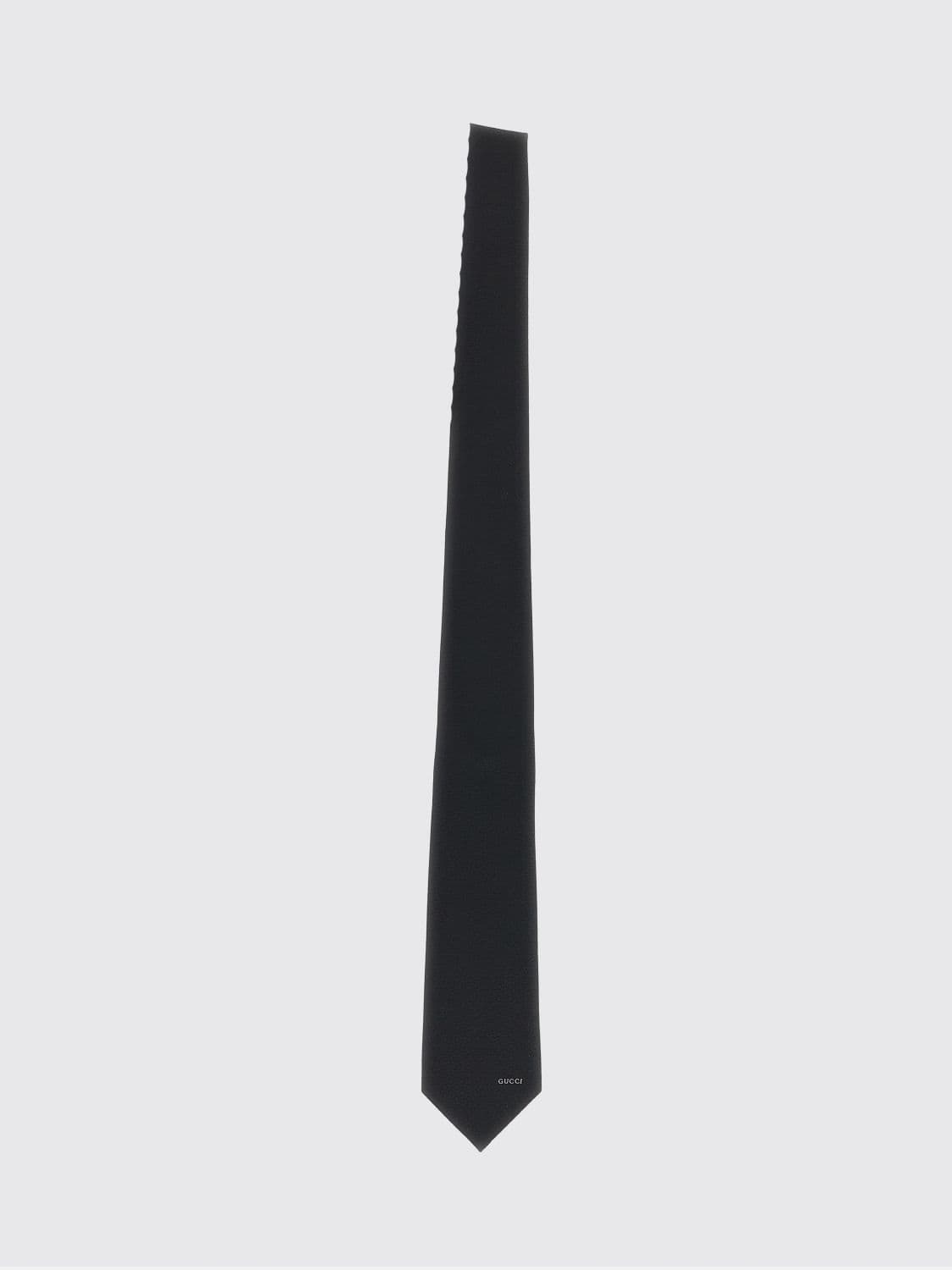 Gucci Classic Solid Colour Tie in Pure Silk with Applied Logo