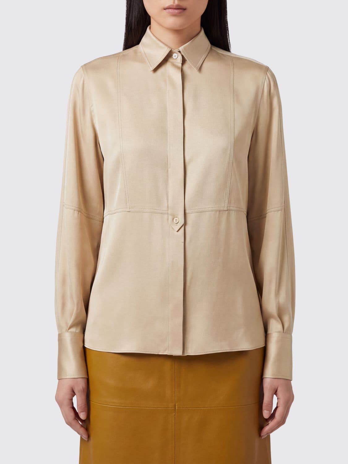 Brunello Cucinelli Slim Fit Pointed Collar Silk Shirt