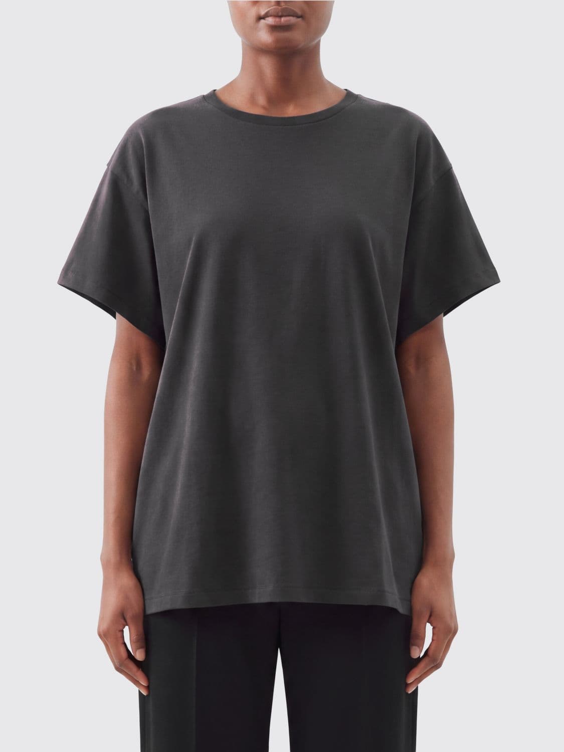 Khaite Relaxed-Fit Cotton Crewneck T-Shirt with Dropped Shoulders