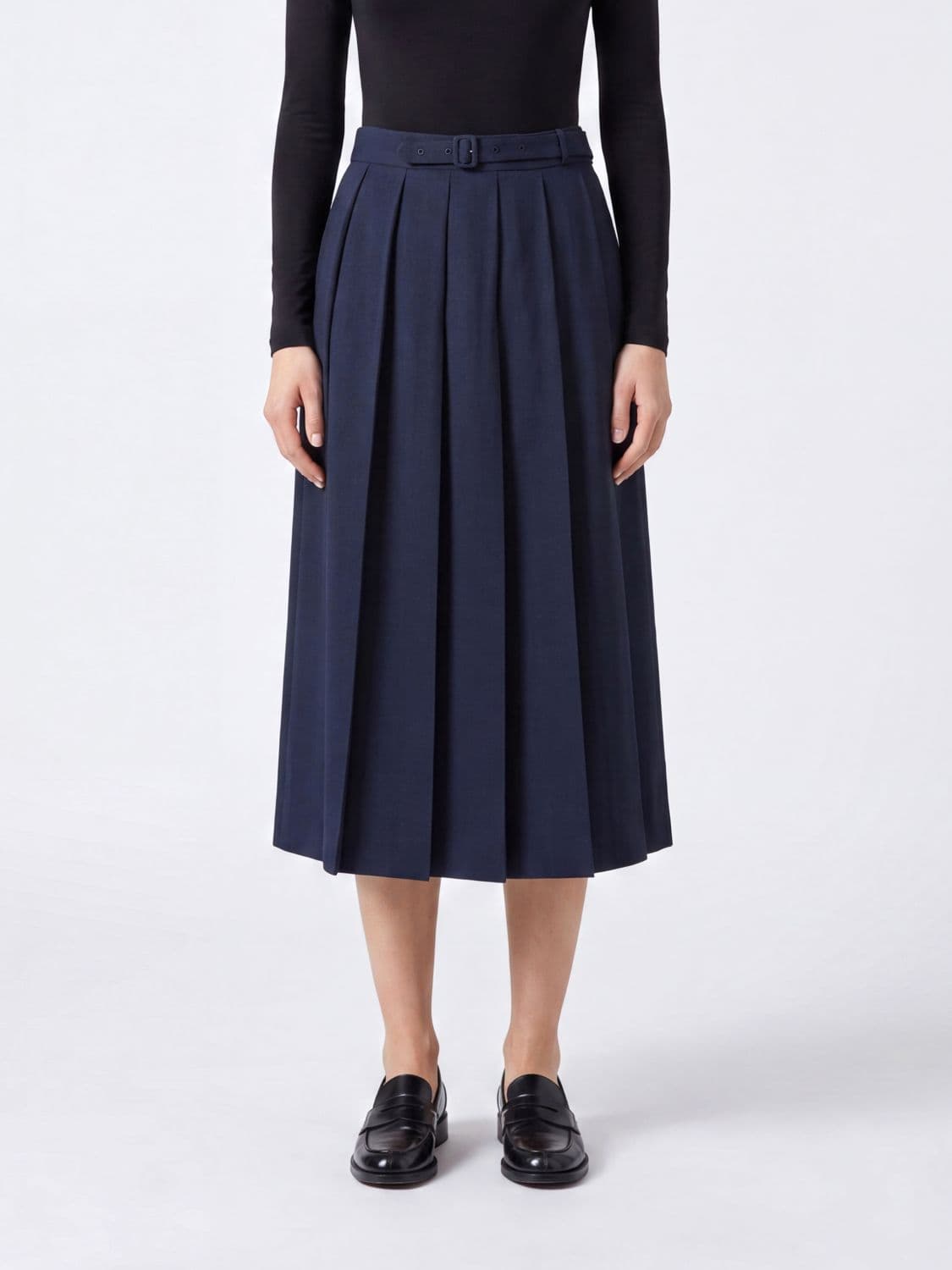 Auralee Pleated Midi Skirt in Merino Wool with High Waist and Adjustable Belt · 2