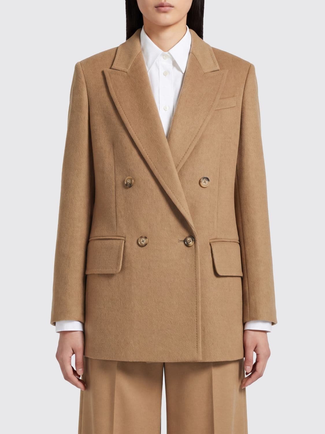 Max Mara Double-Breasted Pure Virgin Wool Blazer with Peak Lapels and Button Closure