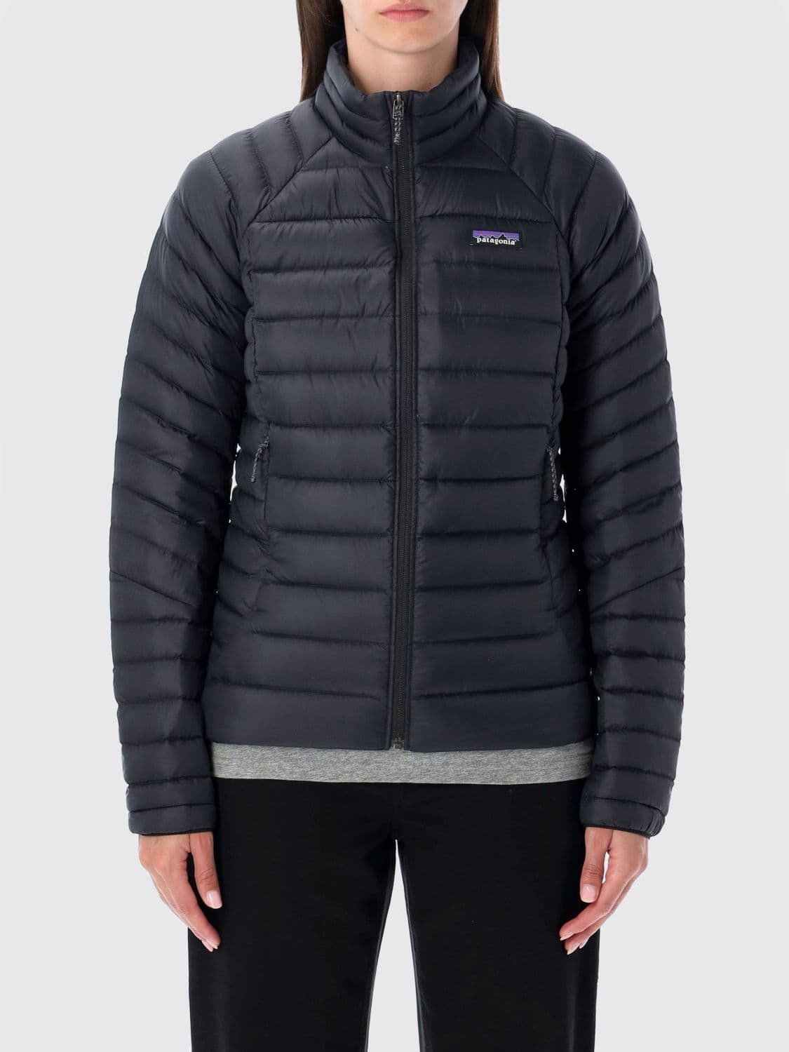 Patagonia Slim Fit Down Jacket in Quilted and Water-Repellent Recycled Nylon