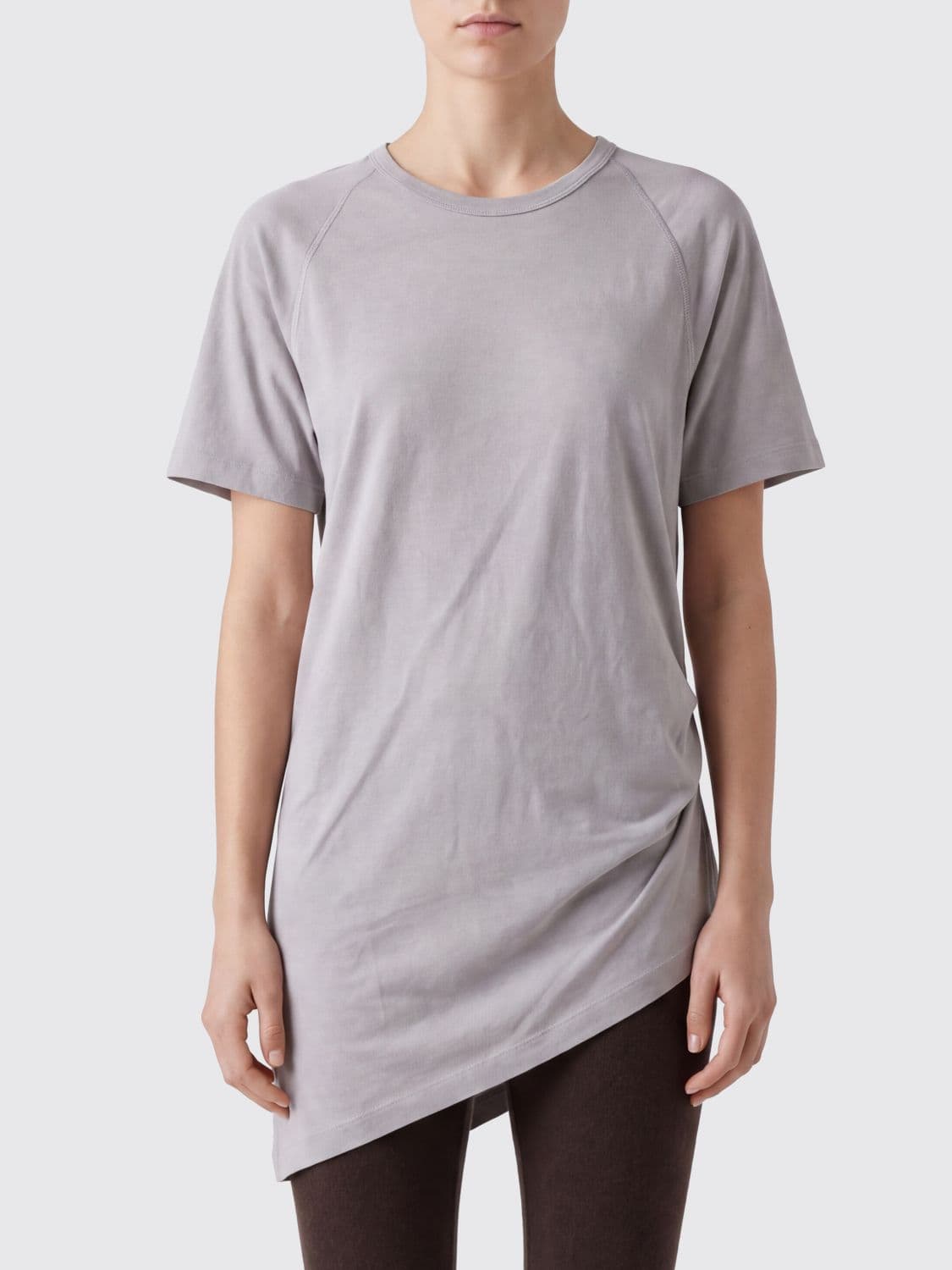Ziggy Chen Asymmetric Hem Longline Slim Fit T-Shirt in Cotton