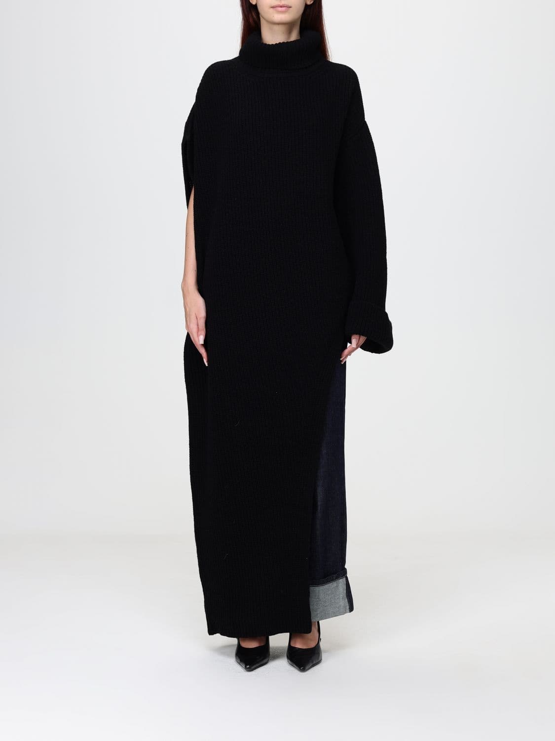 Thelatest Asymmetrical Pure Merino Wool Turtleneck Jumper with Dropped Shoulders