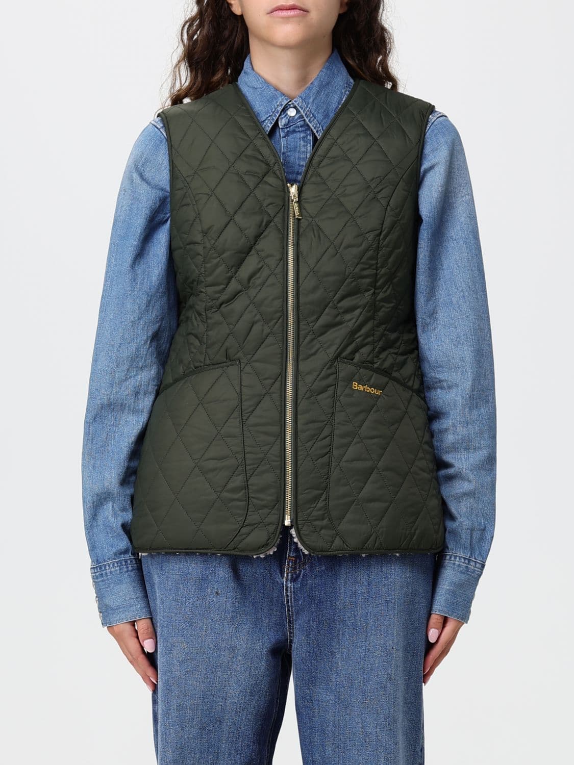 Barbour Markenfield Reversible Quilted Gilet in Nylon with Zip