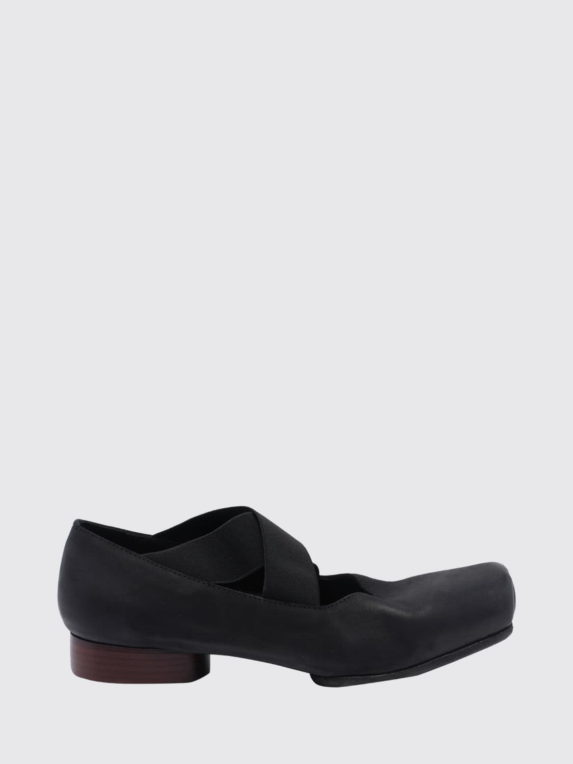 Uma Wang Mary Jane Flats in Aged Leather with Square Toe