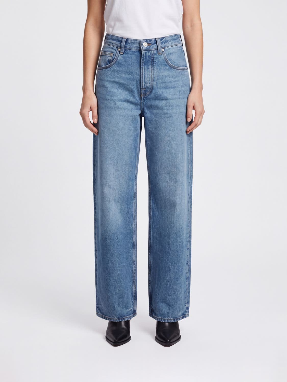 Jacquemus Le De-Nîmes High-Waisted Wide-Leg Jeans in Cotton Denim