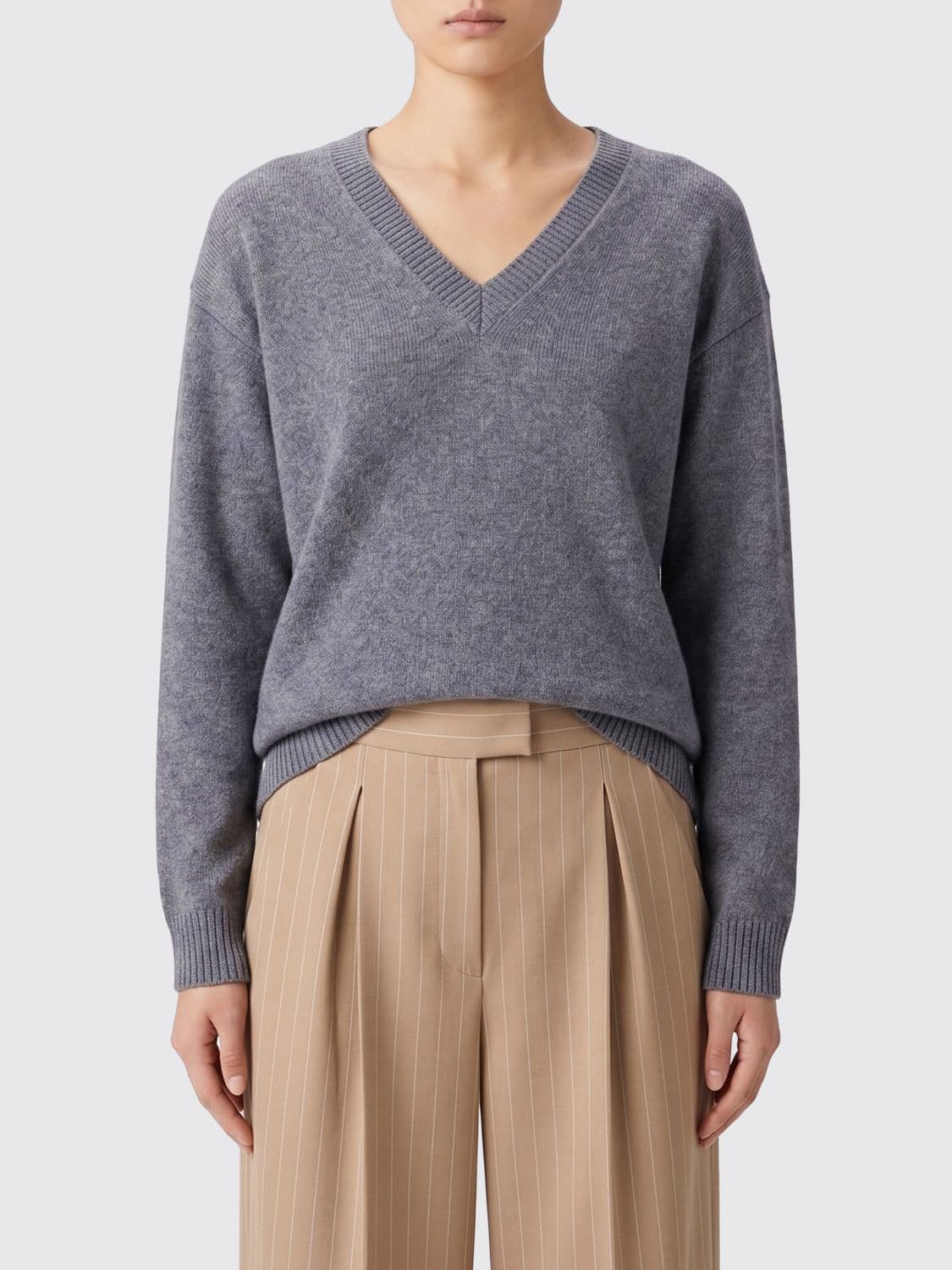 Valentino Garavani V-Neck Pure Cashmere Jumper with Dropped Shoulders