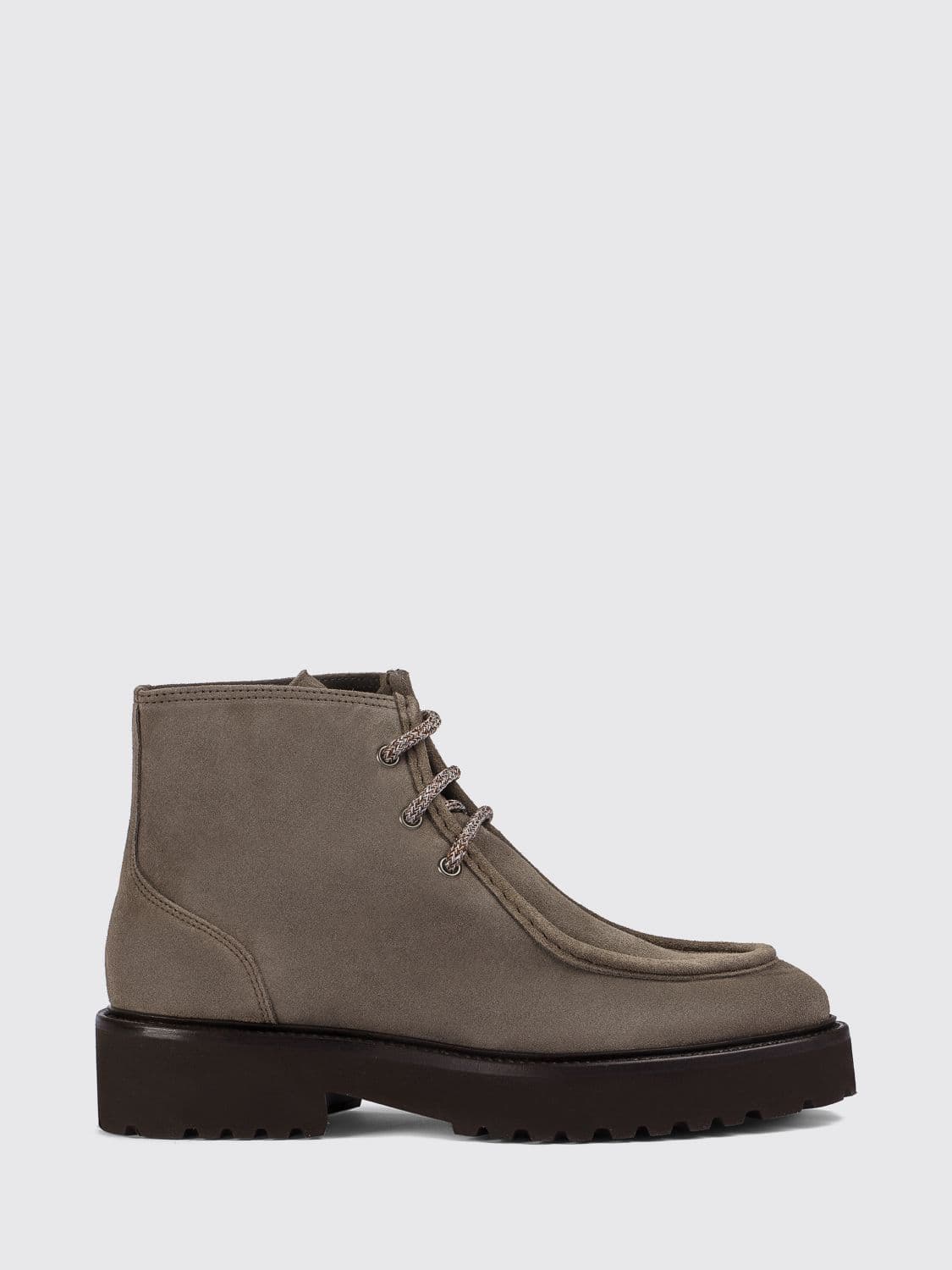 Doucal's Suede Chukka Boots with Lug Sole