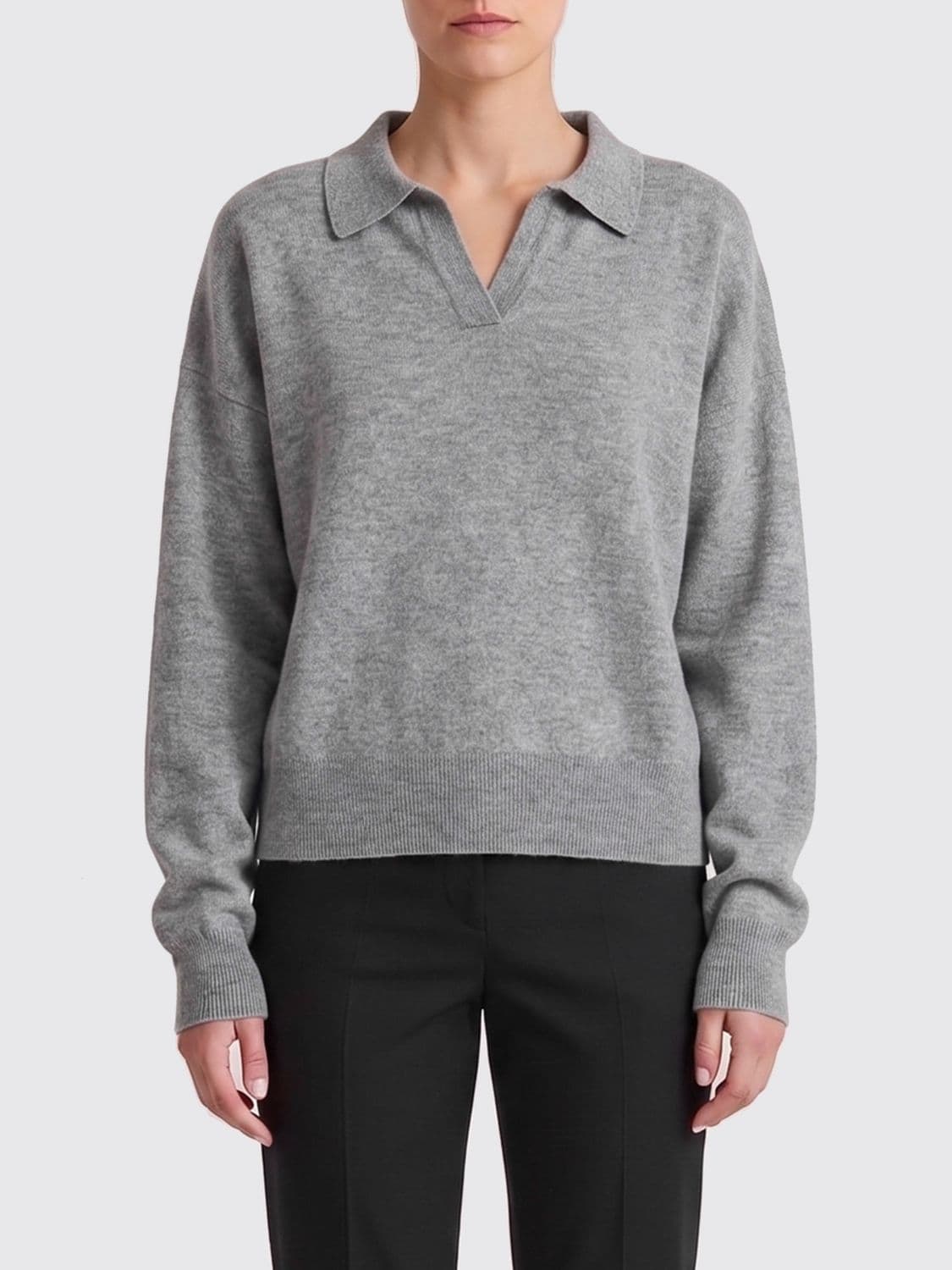 Lisa Yang Knitted Polo in Pure Cashmere with V-Neck and Dropped Shoulders
