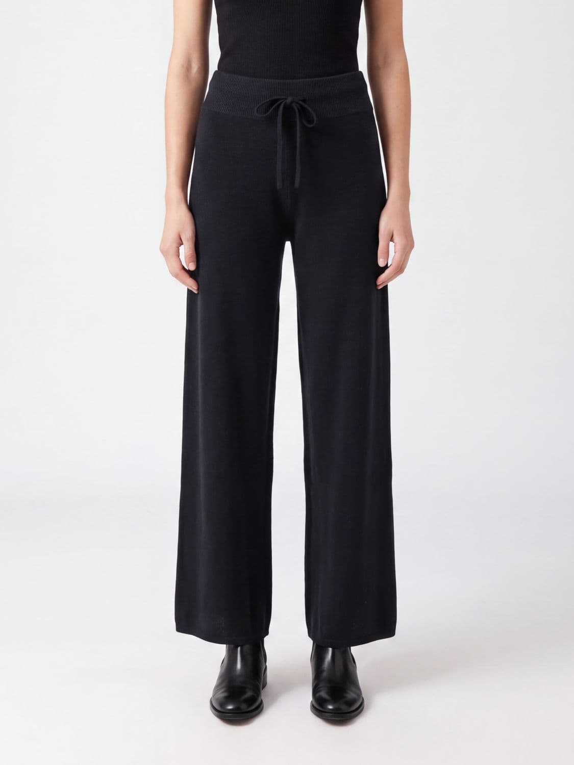 Lisa Yang Wide-Leg Trousers in Pure Cashmere with High Waist and Drawstring