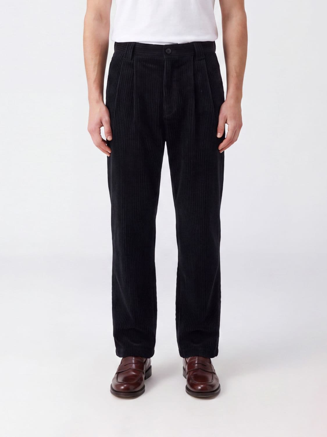 A.p.c. A. P.C. Ricky Wide-Leg Cotton Trousers with Pleats and Mid-Rise Waist