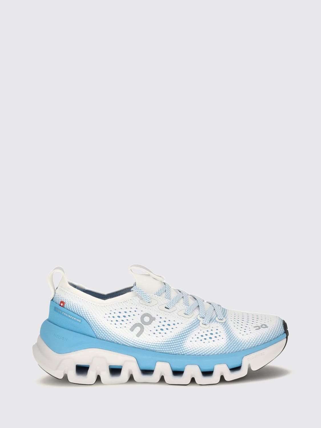 On Running Cloud X 4 Lightweight and Breathable Sneakers with Maximum Cushioning