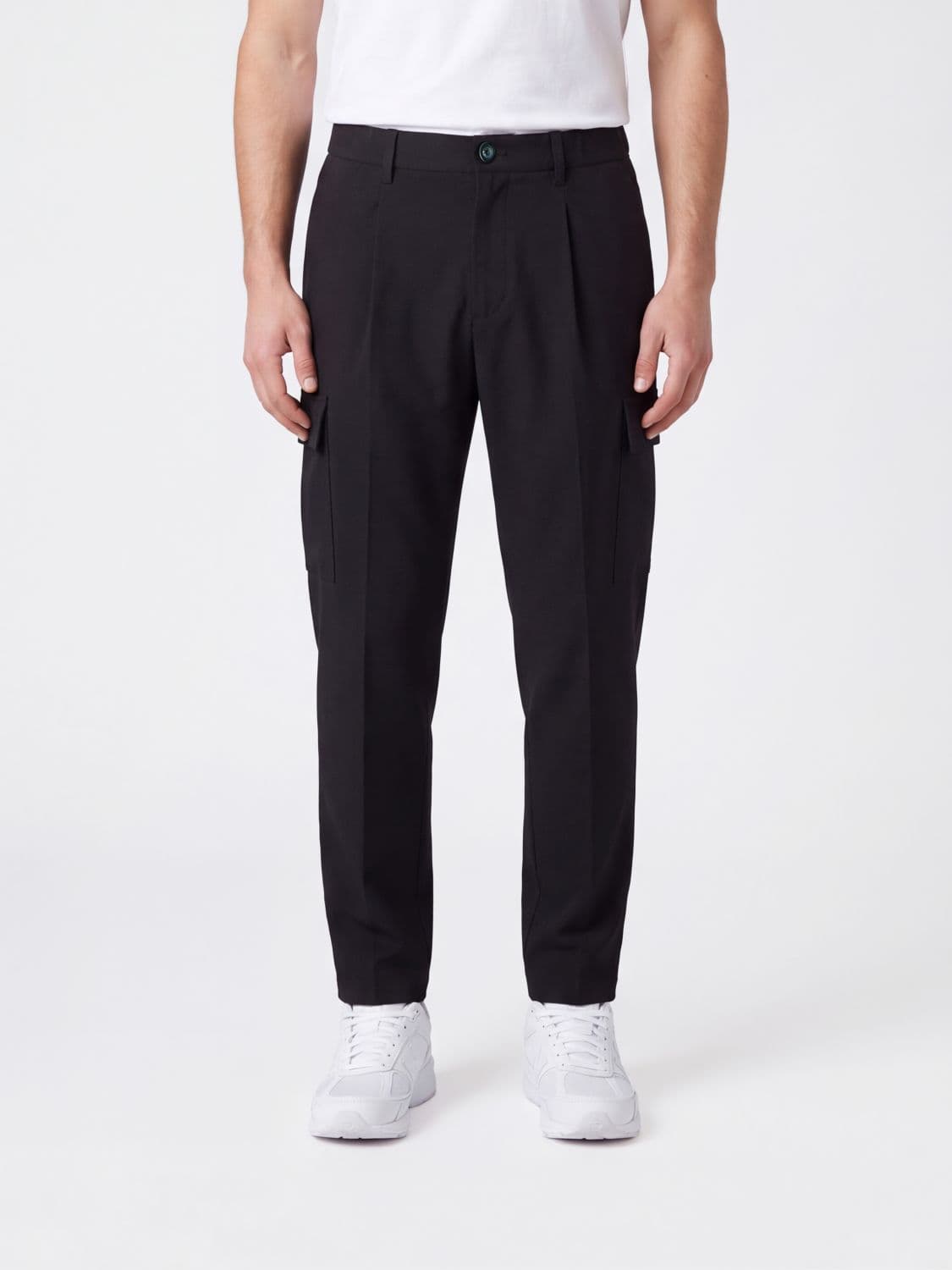 Herno Straight-Leg Cargo Trousers in Technical Fabric with Mid-Rise Waist
