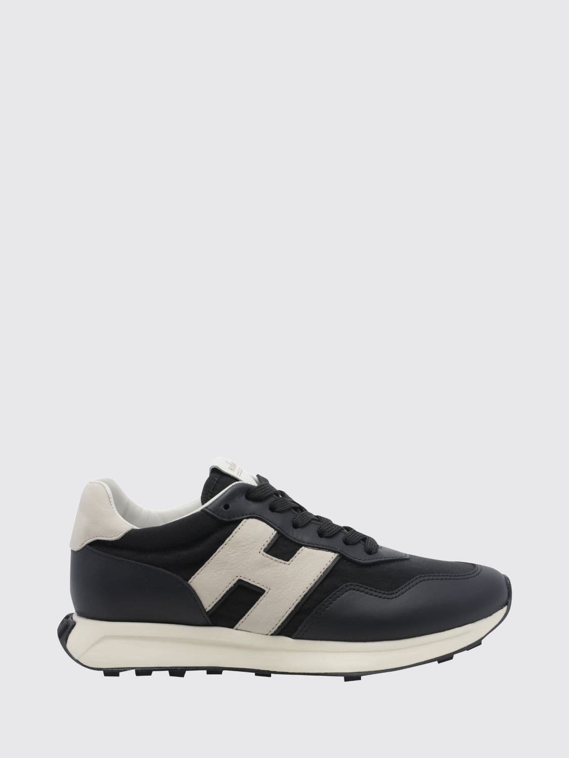 Hogan H601 Smooth Leather and Mesh Sneakers with H Logo and Notched Sole