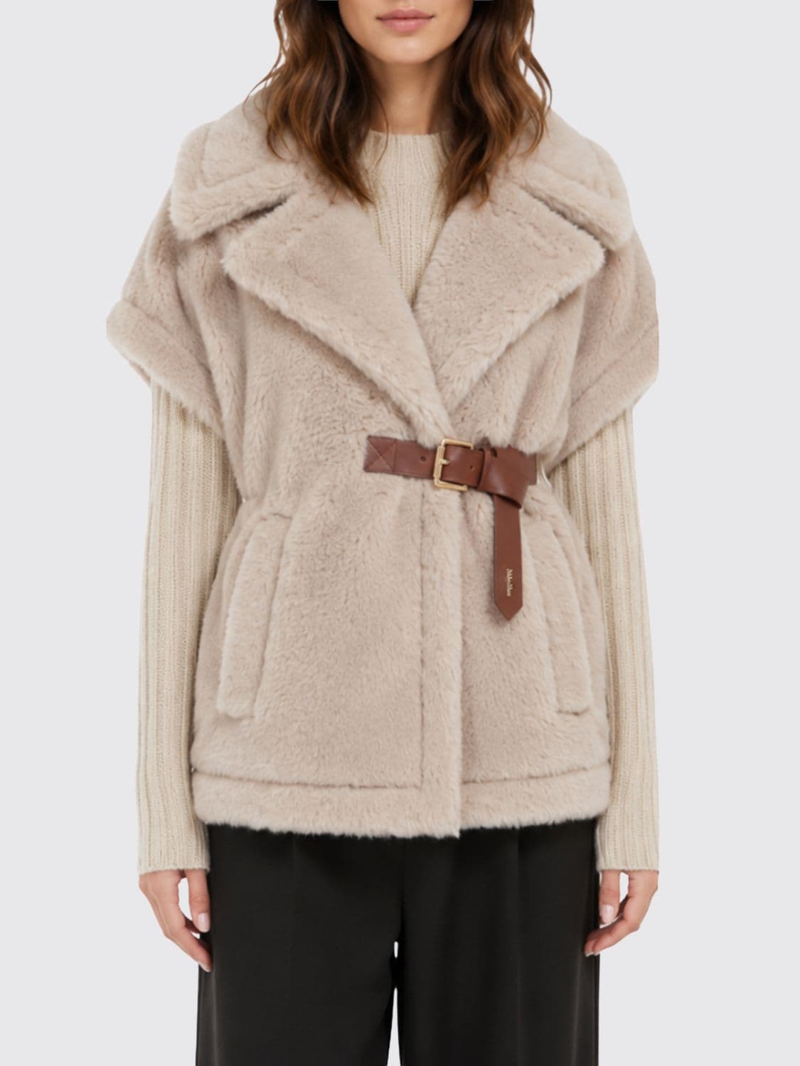 Max Mara Short Camel Fur Jacket with Lapels and Belt